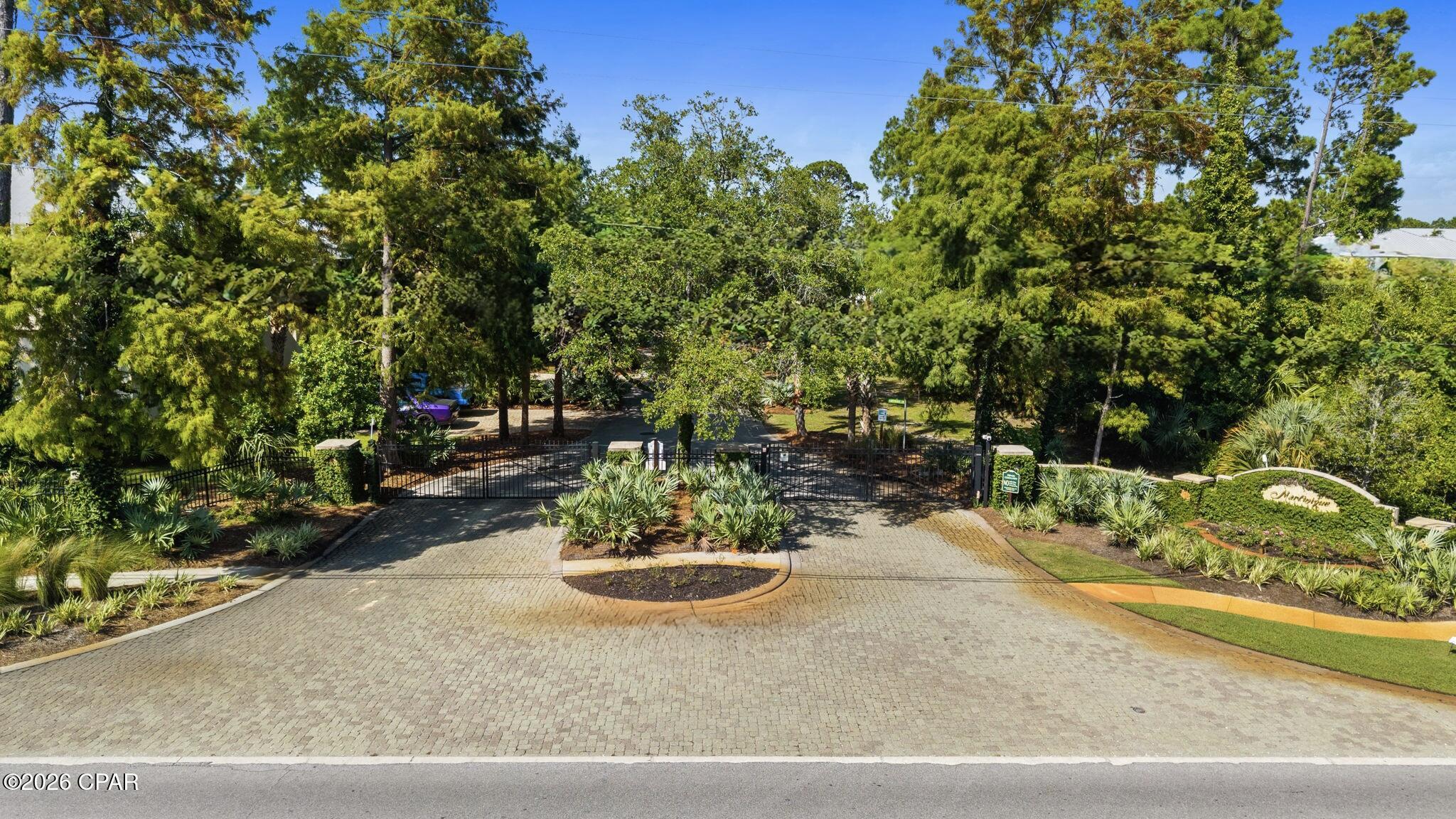 Photo 2 of Single family home for sale at 5301 Hopetown Ln, Panama City, FL 32408 | MLS# 792856 | Listing updated on 2026-07-21