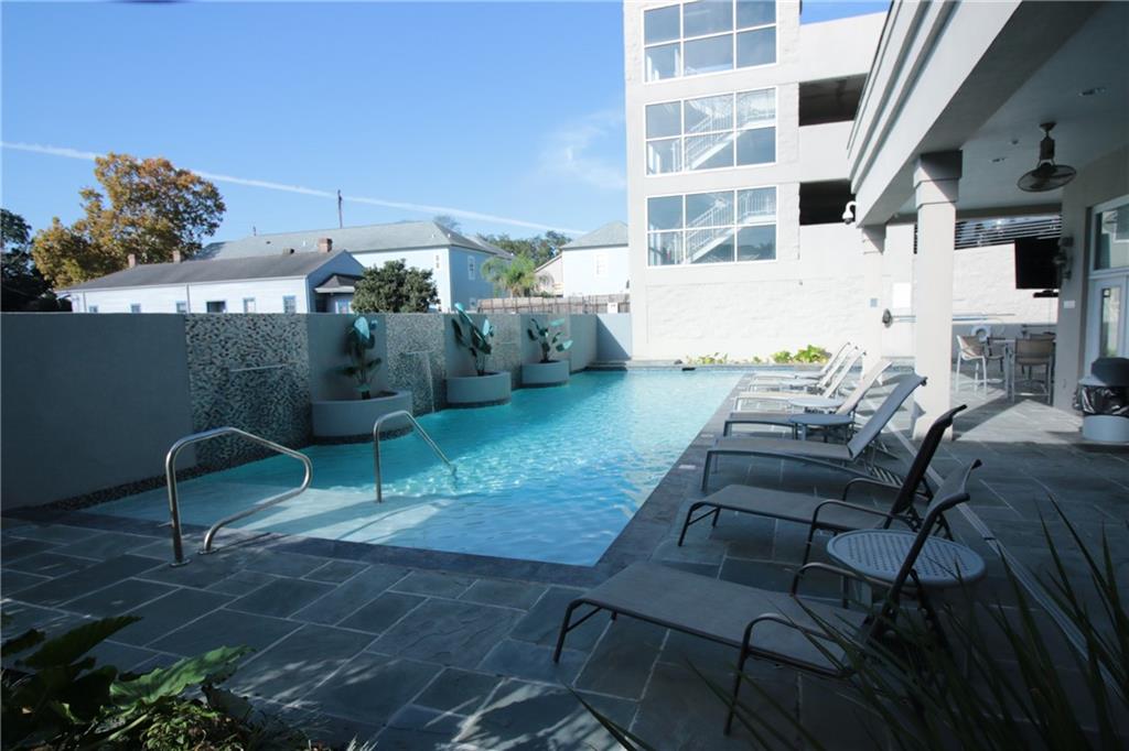 2nd image of 1205 St Charles Ave #1008, New Orleans, LA 70130 | MLS# 2567098