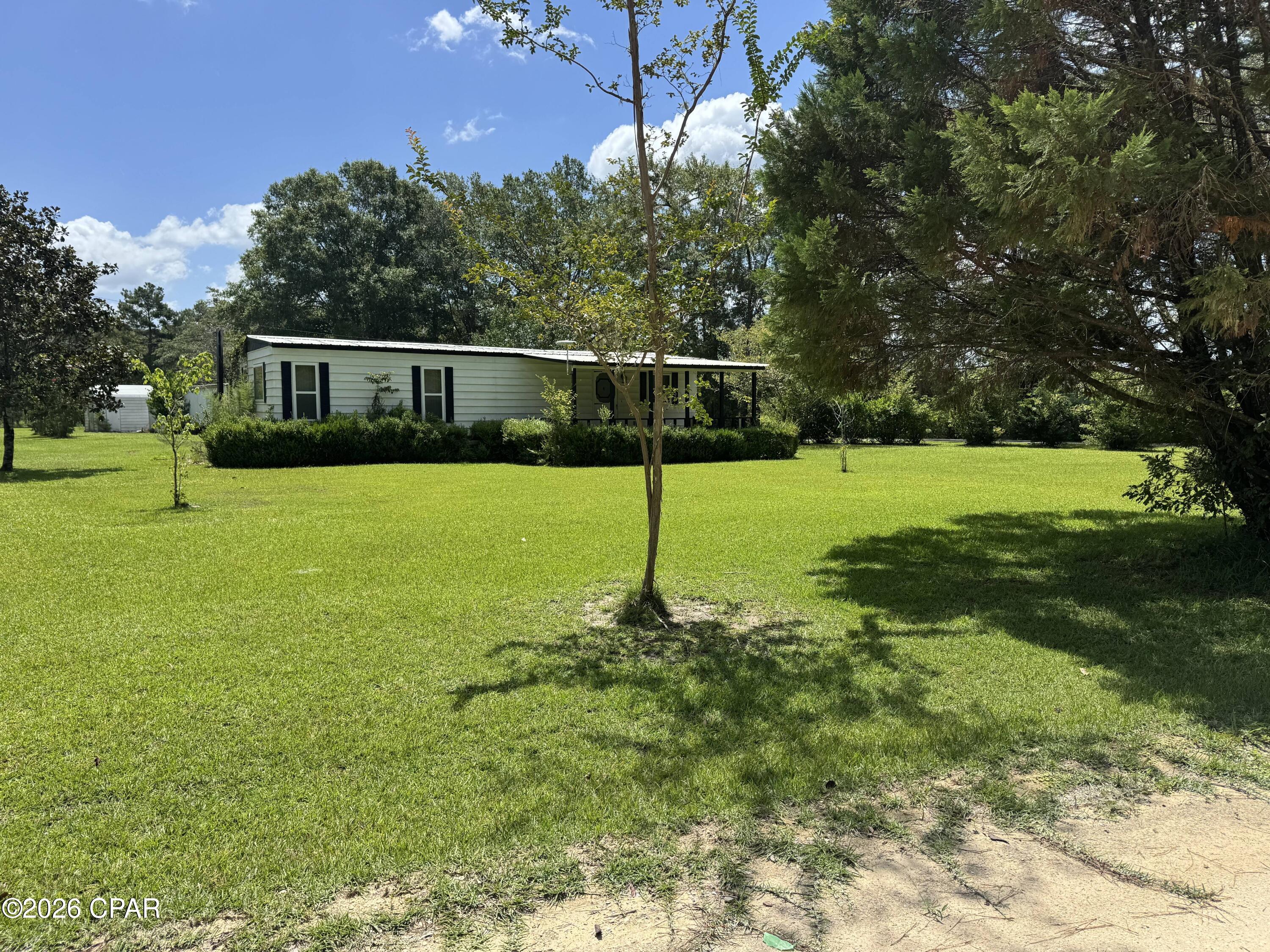 4th image of 1929 N Holmes Crk Rd, Graceville, FL 32440 | MLS# 792891