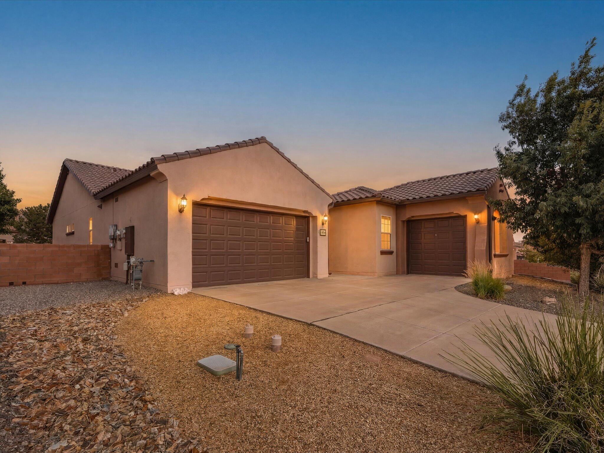 1st image of 40 Vista Hermosa Pl Ne, Rio Rancho, NM 87124 | MLS# 1107595