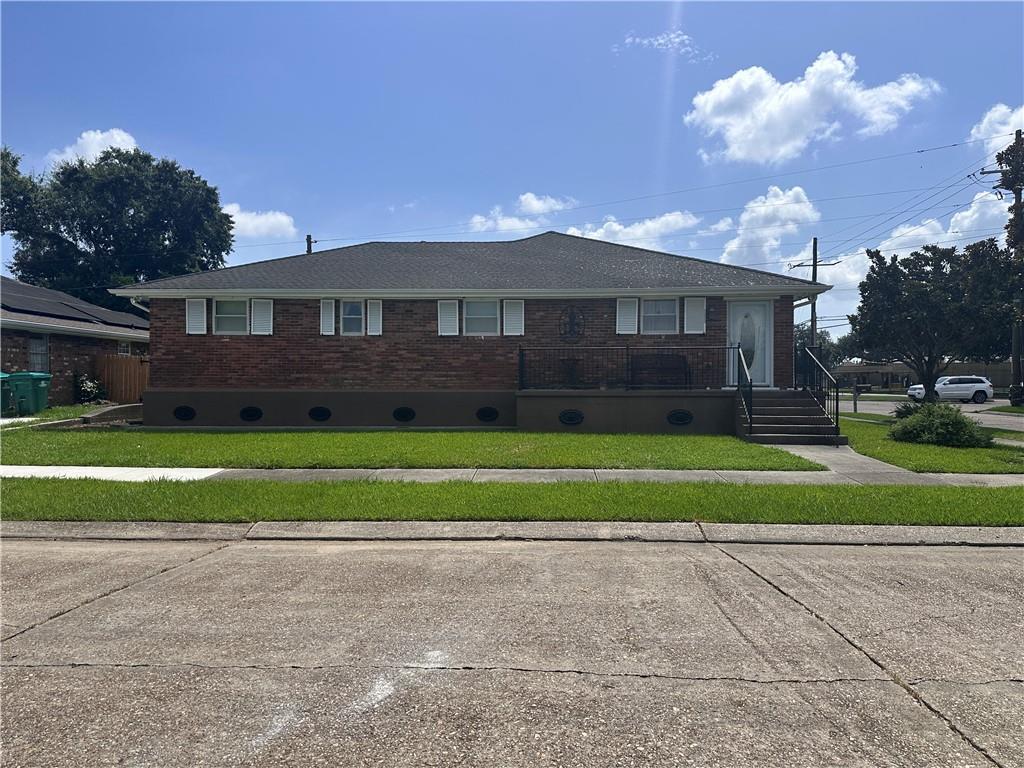 Photo 3 of Single family home for sale at 1233 Curtis St, Harvey, LA 70058 | MLS# 2568466 | Listing updated on 2026-09-15