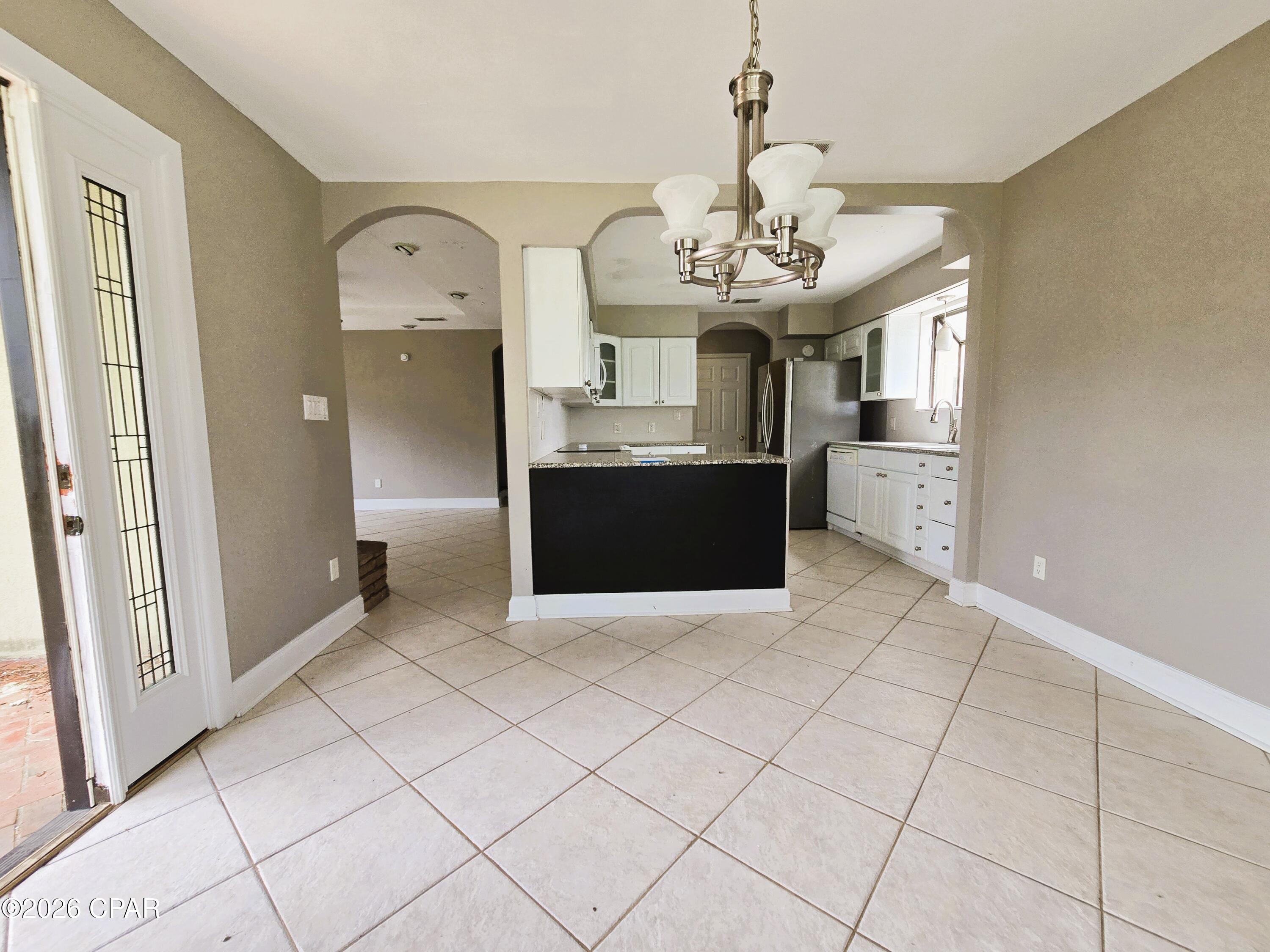 3625 E Ohenry Drive, Panama City, FL 32408 thumbnail, photo 3 of 48