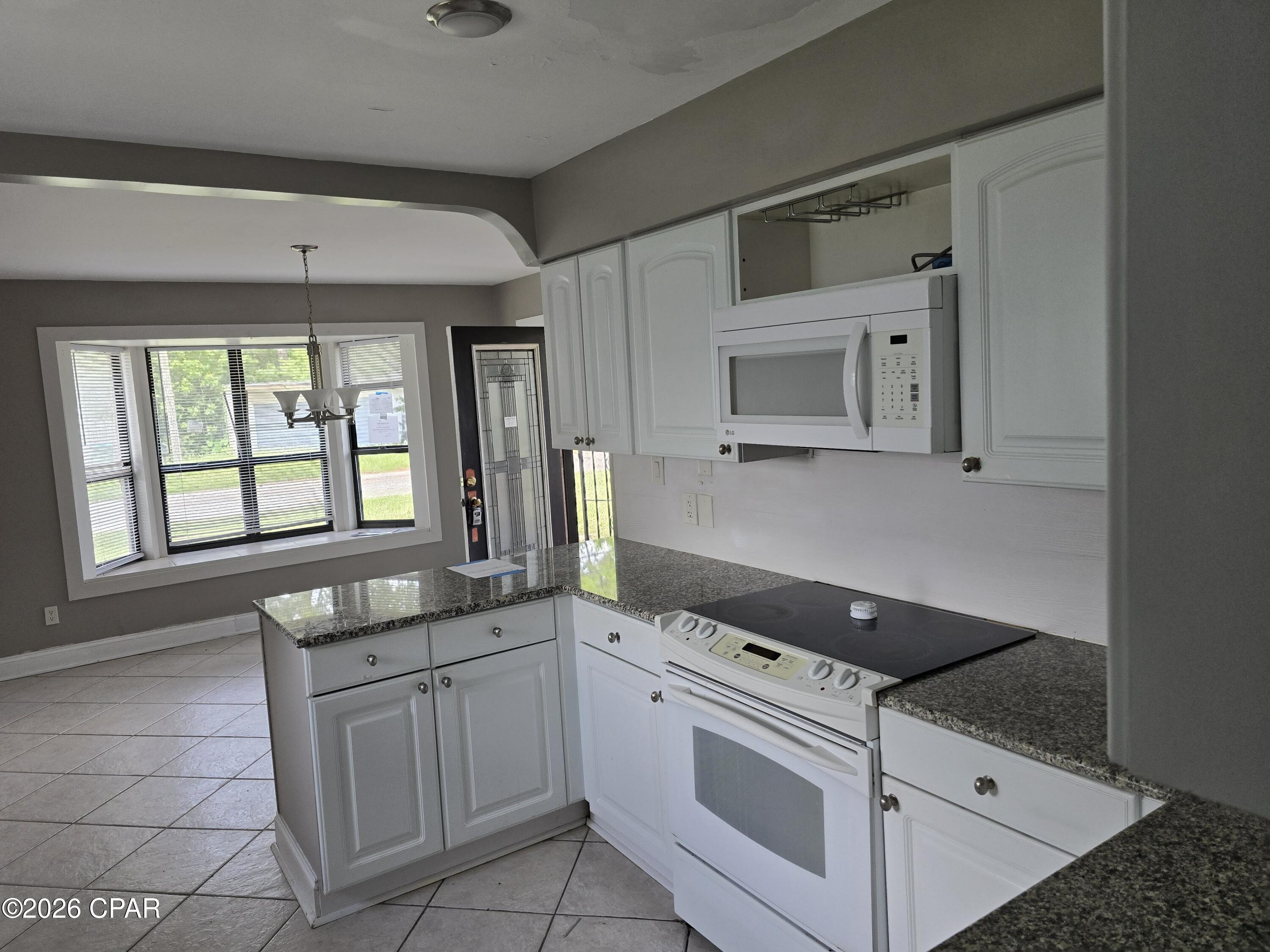 3625 E Ohenry Drive, Panama City, FL 32408 thumbnail, photo 7 of 48