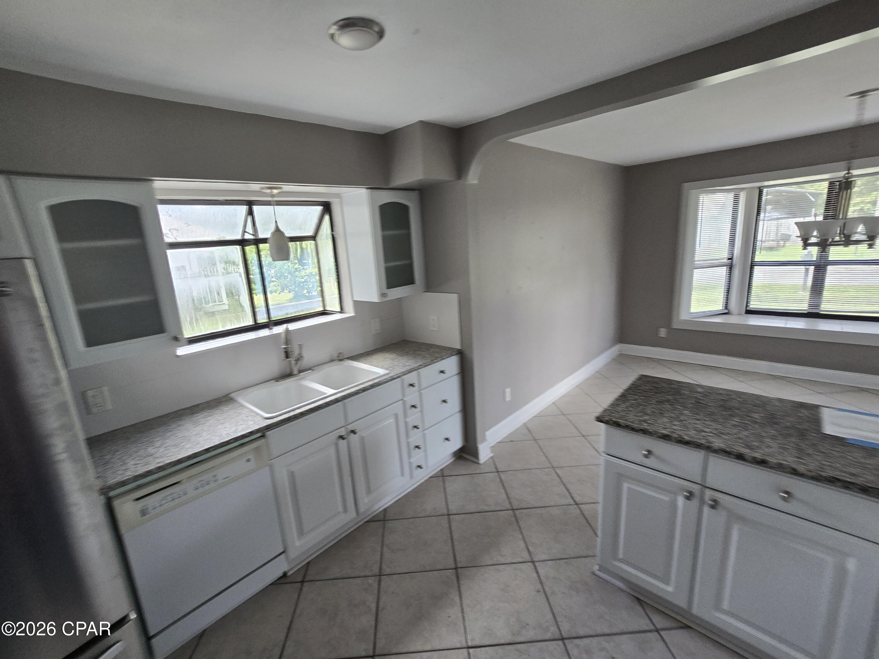 3625 E Ohenry Drive, Panama City, FL 32408 thumbnail, photo 8 of 48