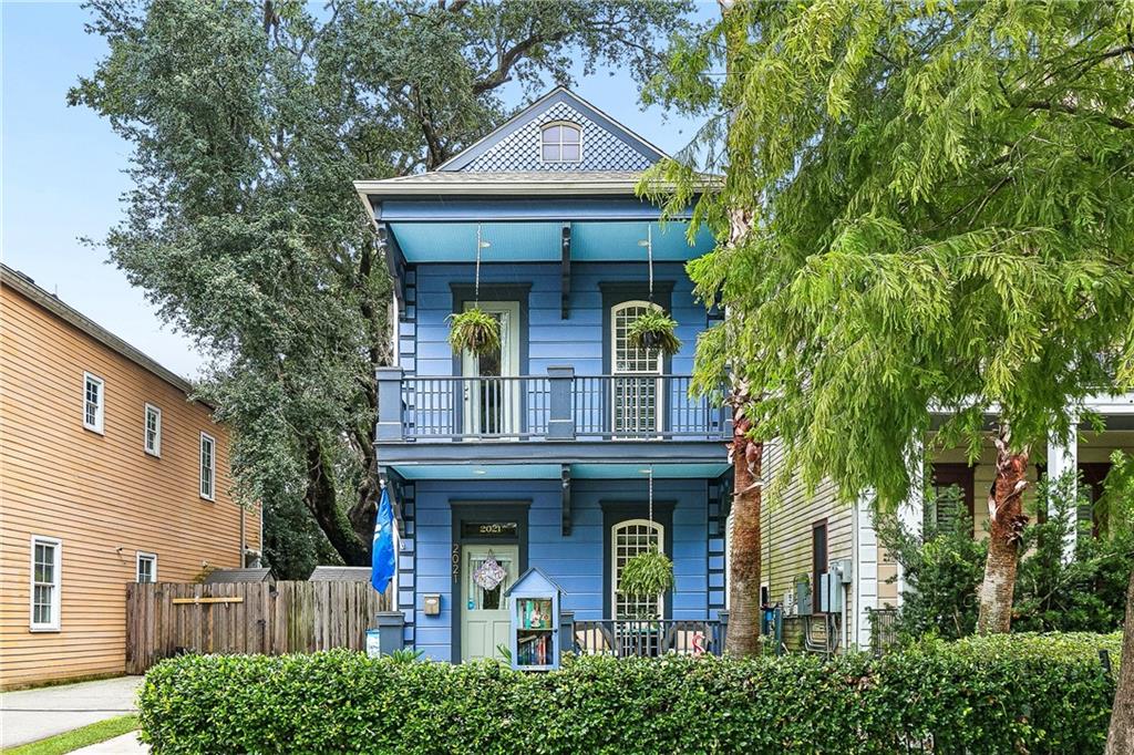 3rd image of 2021 S Chippewa St, New Orleans, LA 70130 | MLS# 2568428