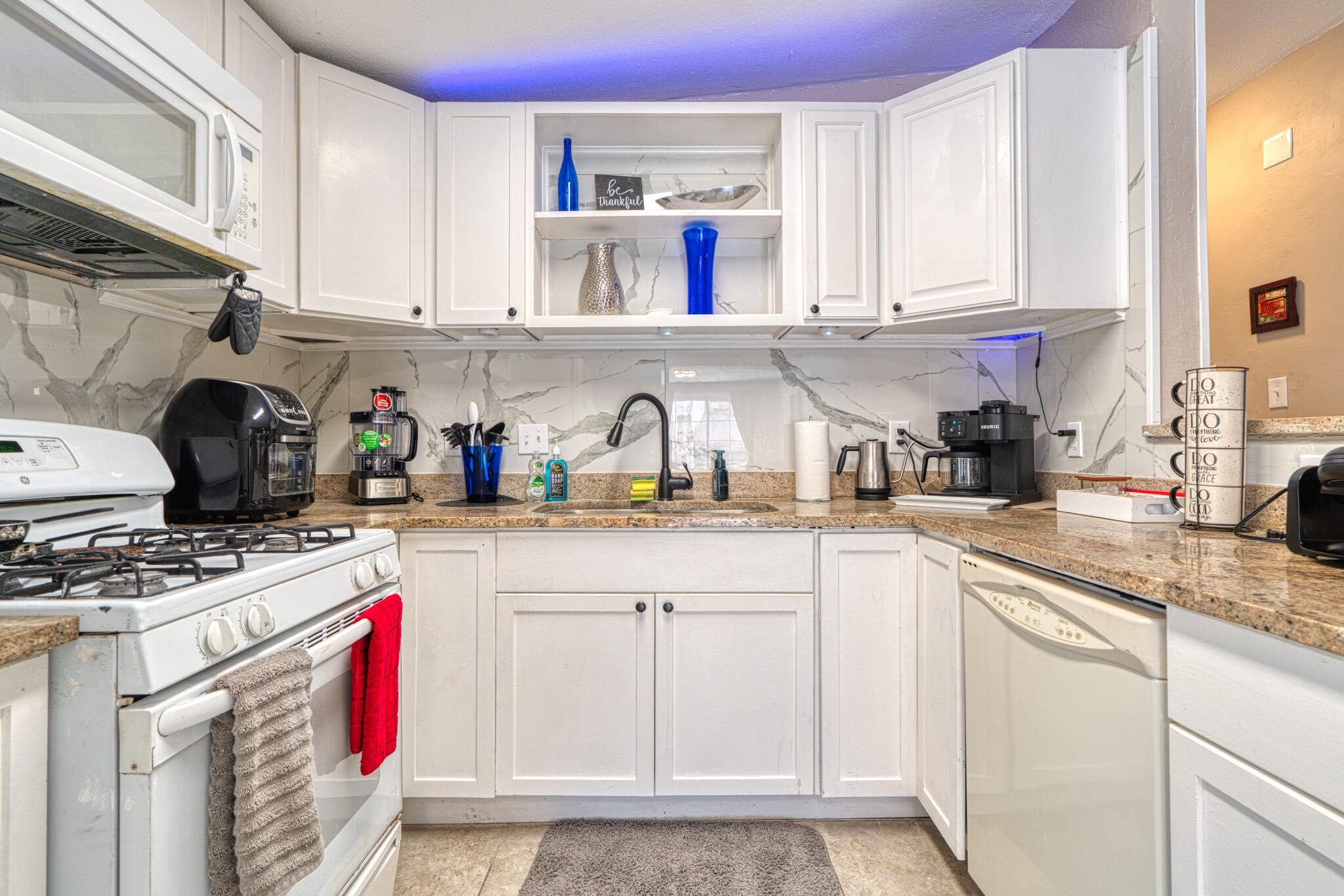 1844 ELIZABETH STREET NE, ALBUQUERQUE, NM 87112  Photo 8