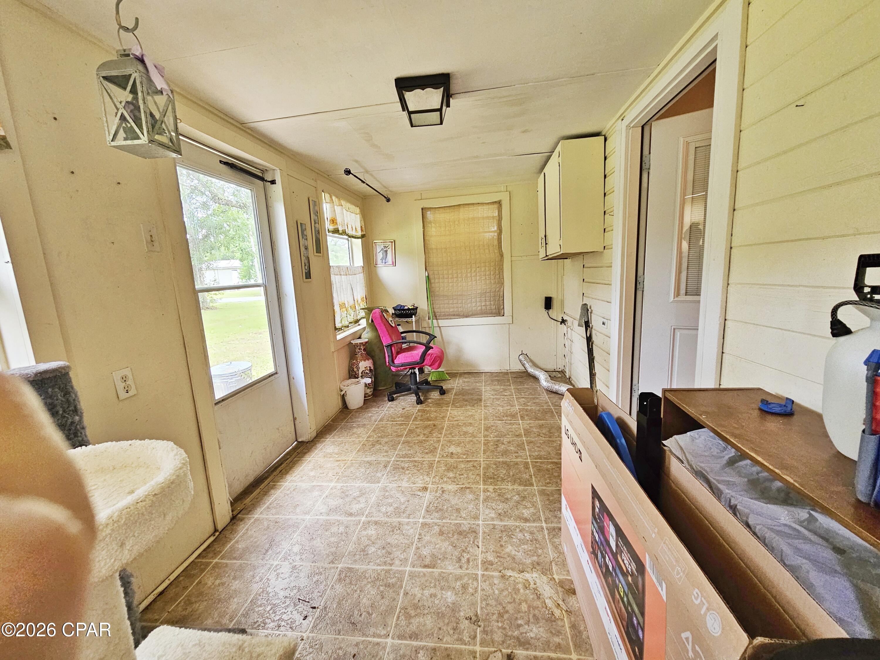 15th image of 6915 Oak St, Grand Ridge, FL 32442 | MLS# 792933