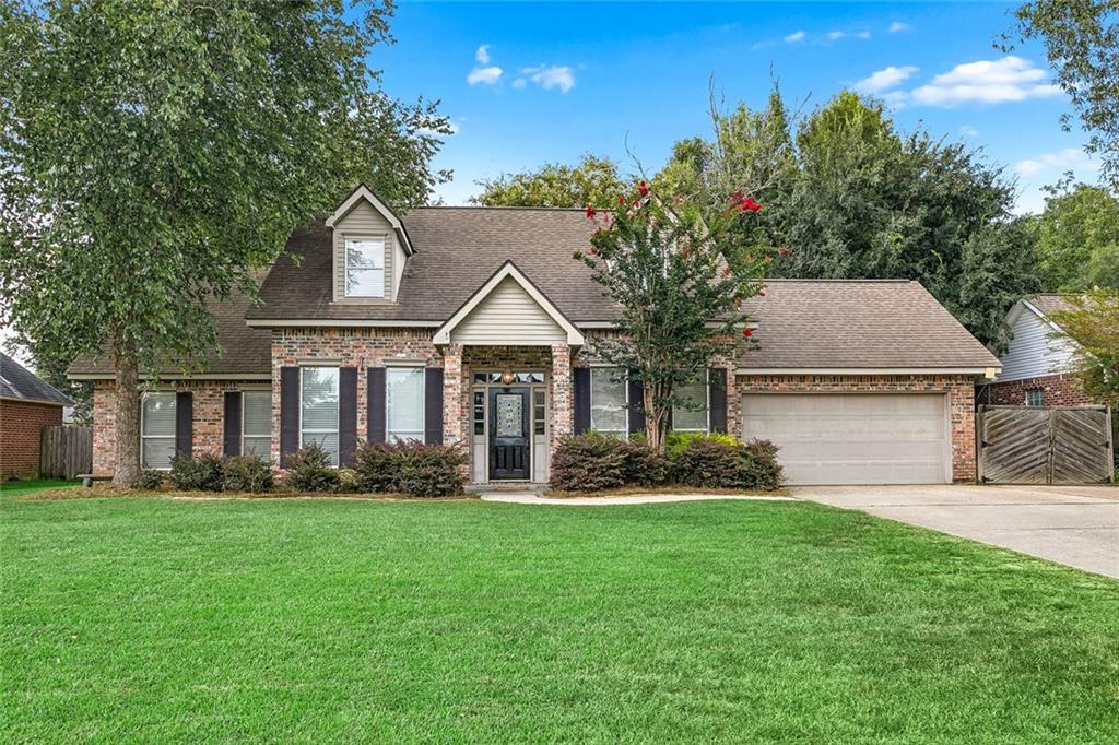 1st image of 1317 Fairfield Dr, Mandeville, LA 70448 | MLS# 2558901