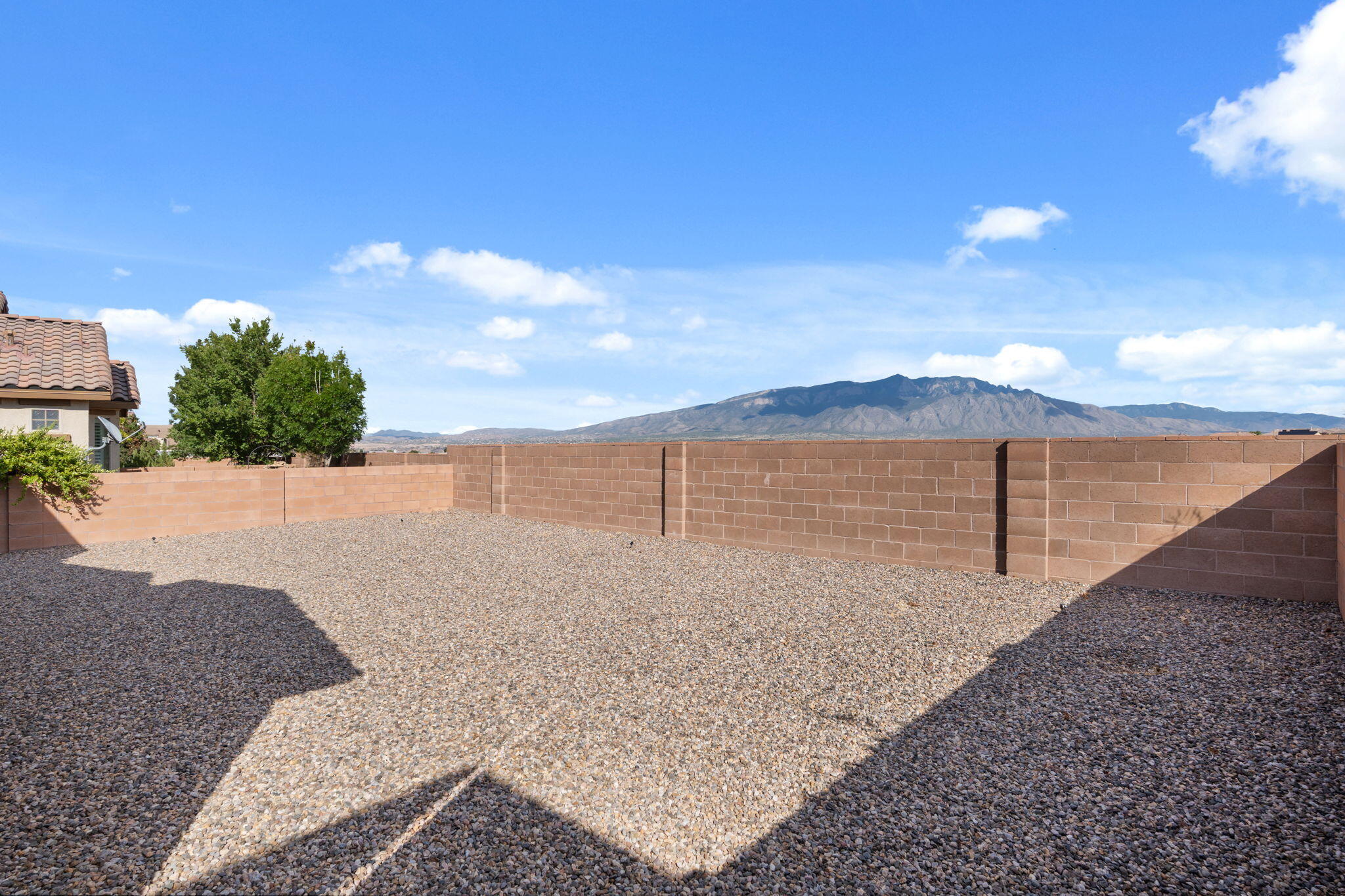 Photo 1 of Single family home for sale at 3953 Mountain Trl Loop Ne, Rio Rancho, NM 87144 | MLS# 1107669 | Listing updated on 2026-09-17