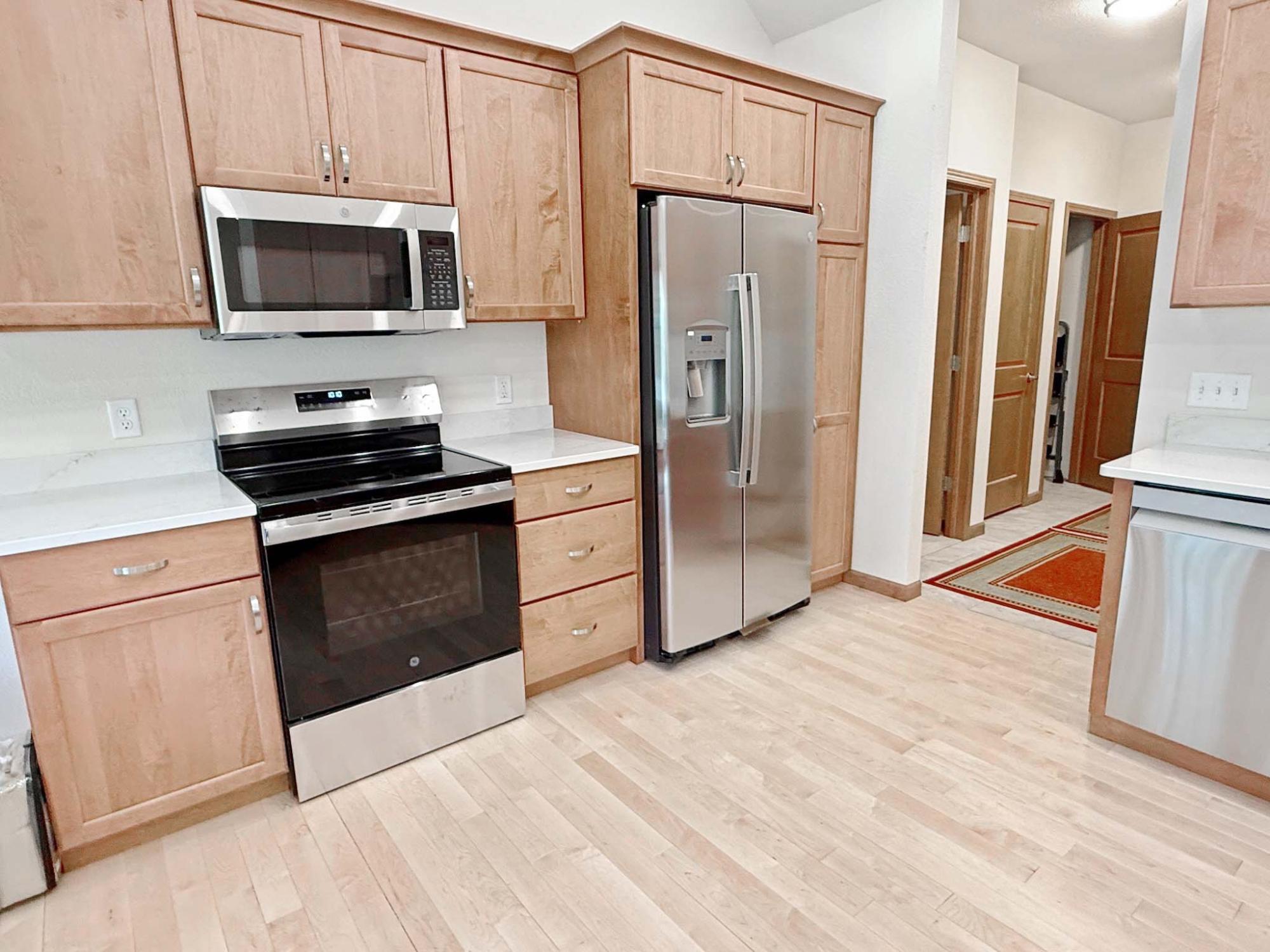 River Property Property 406 Sherburn St Photo 6