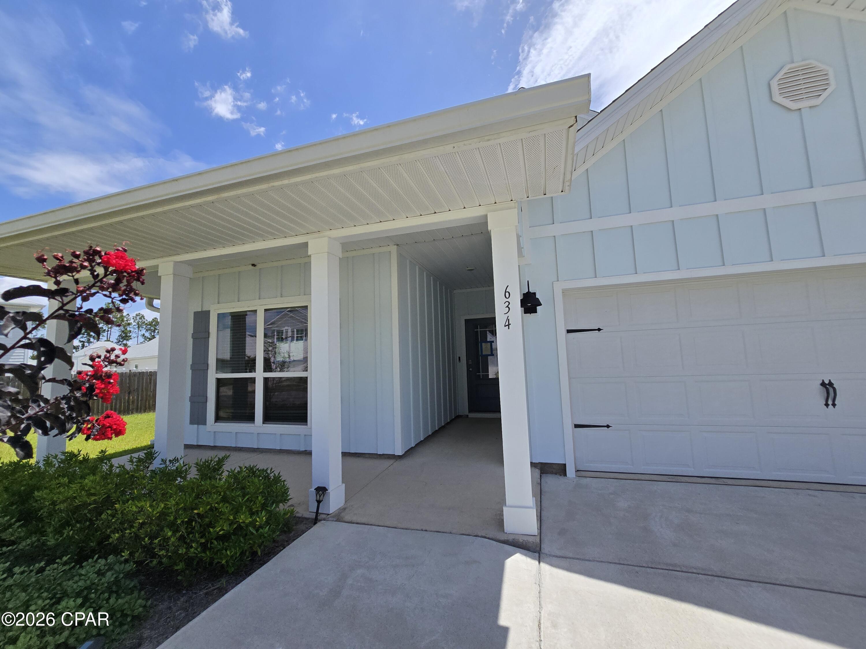 634 Hancock Way, Panama City Beach, FL 32413 — photo 1 of 33