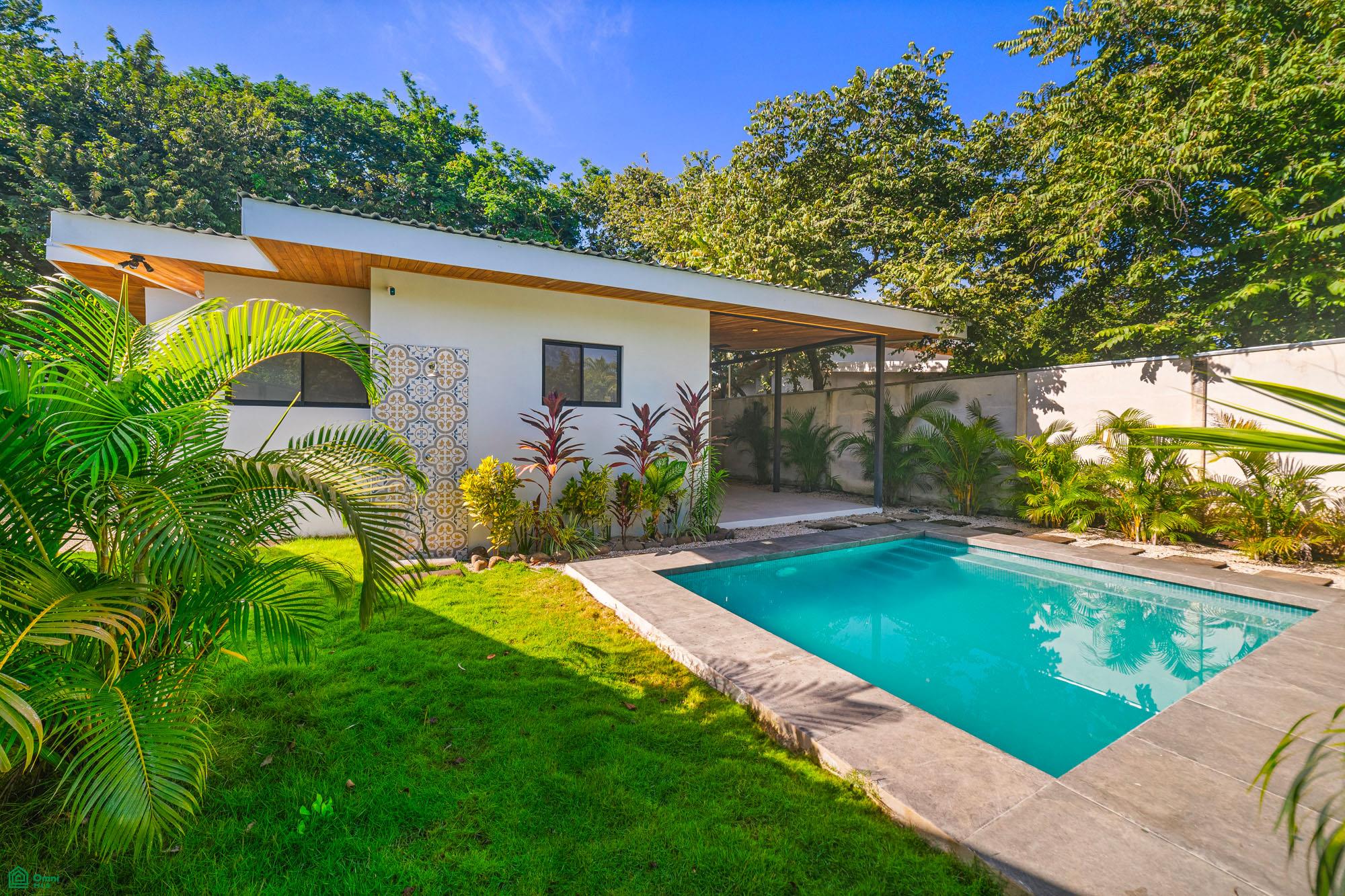 3 bed Single Family Homes For Sale in Veinticiete de Abril, Guanacaste - 1