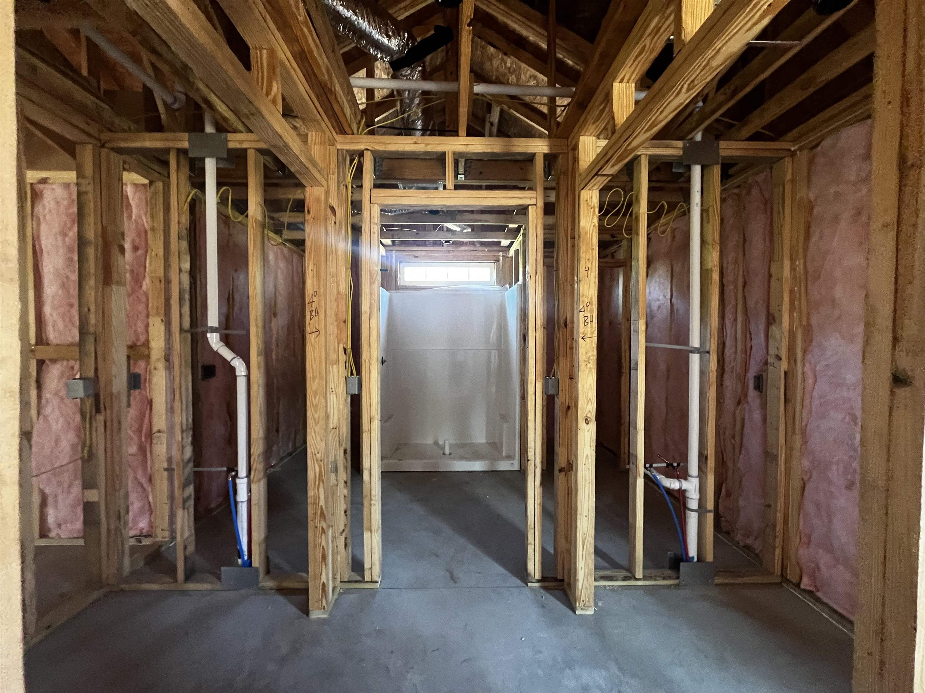 2618413 | Photo 4