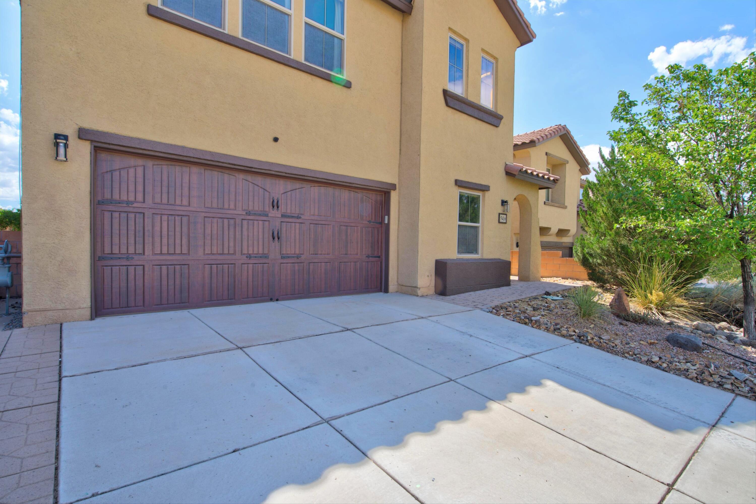 2nd image of 541 Loma Linda Loop Ne, Rio Rancho, NM 87124 | MLS# 1107835
