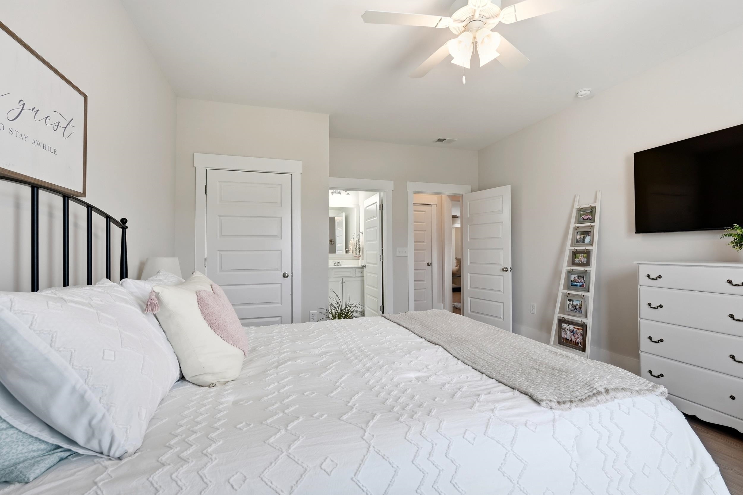 7450 Sarteano Dr. 