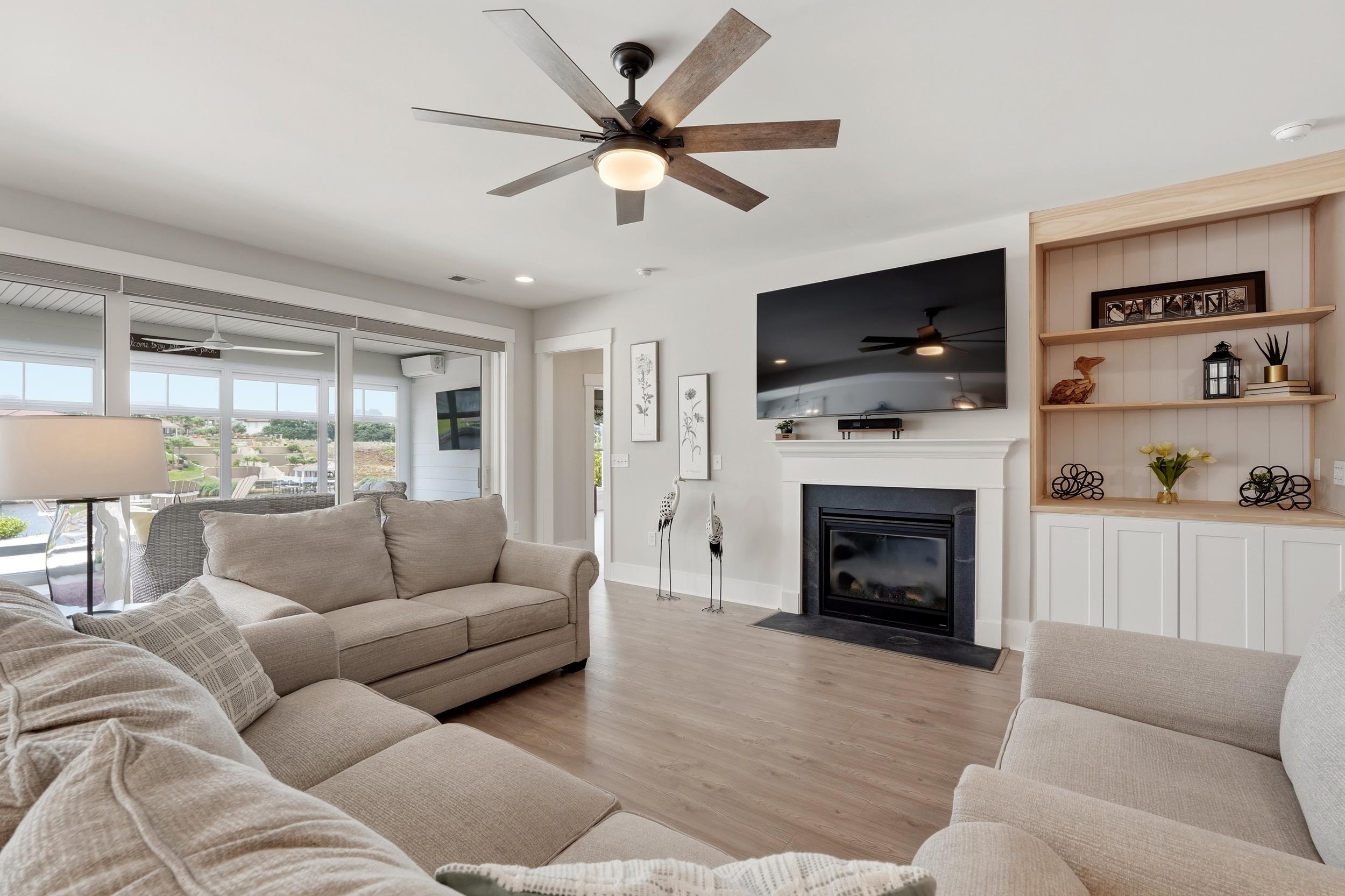 7450 Sarteano Dr. 
