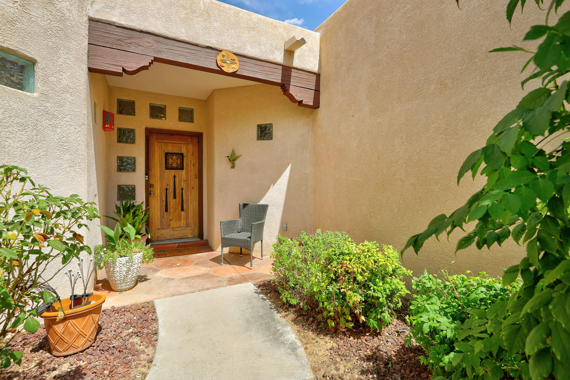 4215 New Vistas Court, Albuquerque NM 87114