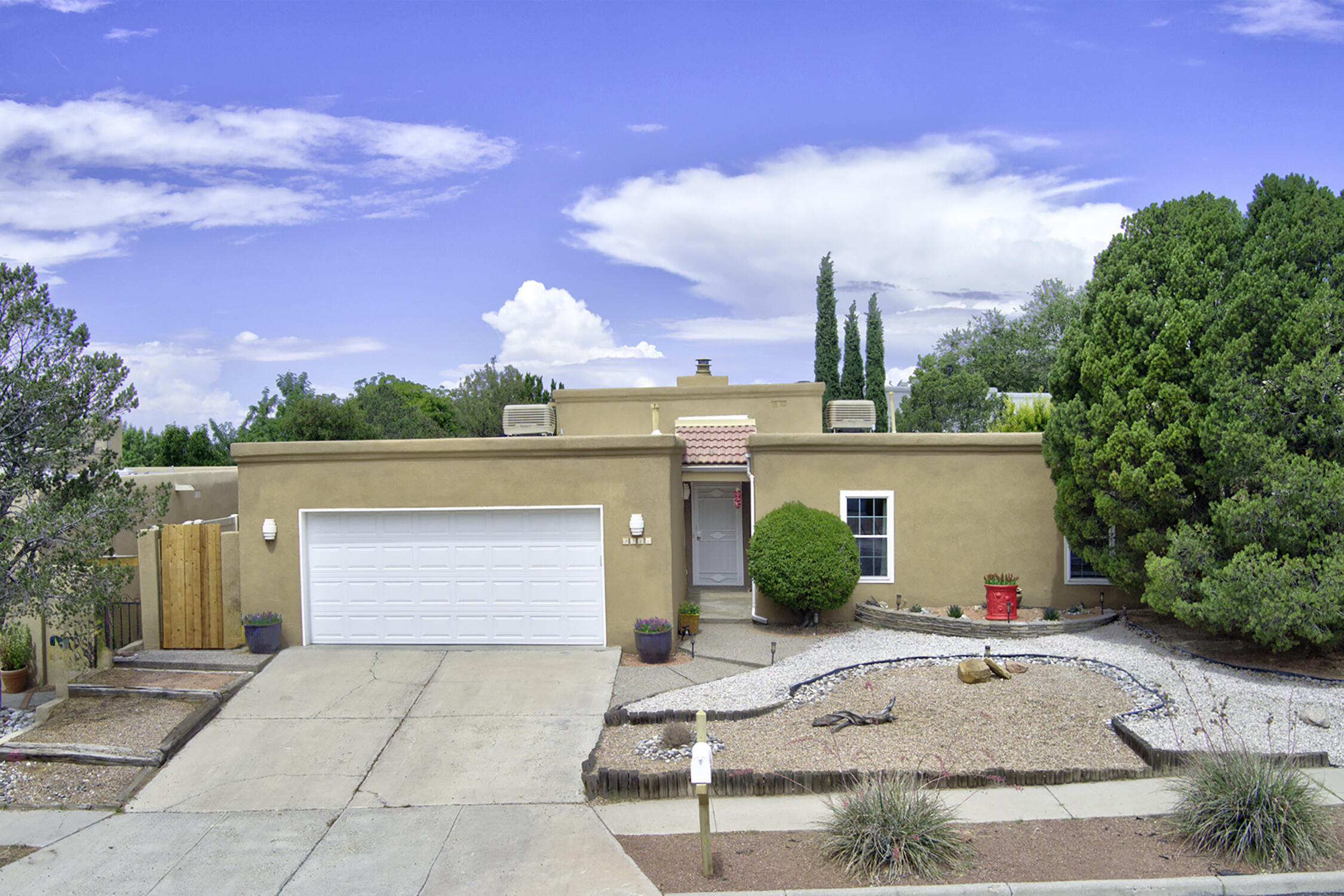 1st image of 9211 Cascajo Dr Ne, Albuquerque, NM 87111 | MLS# 1107920