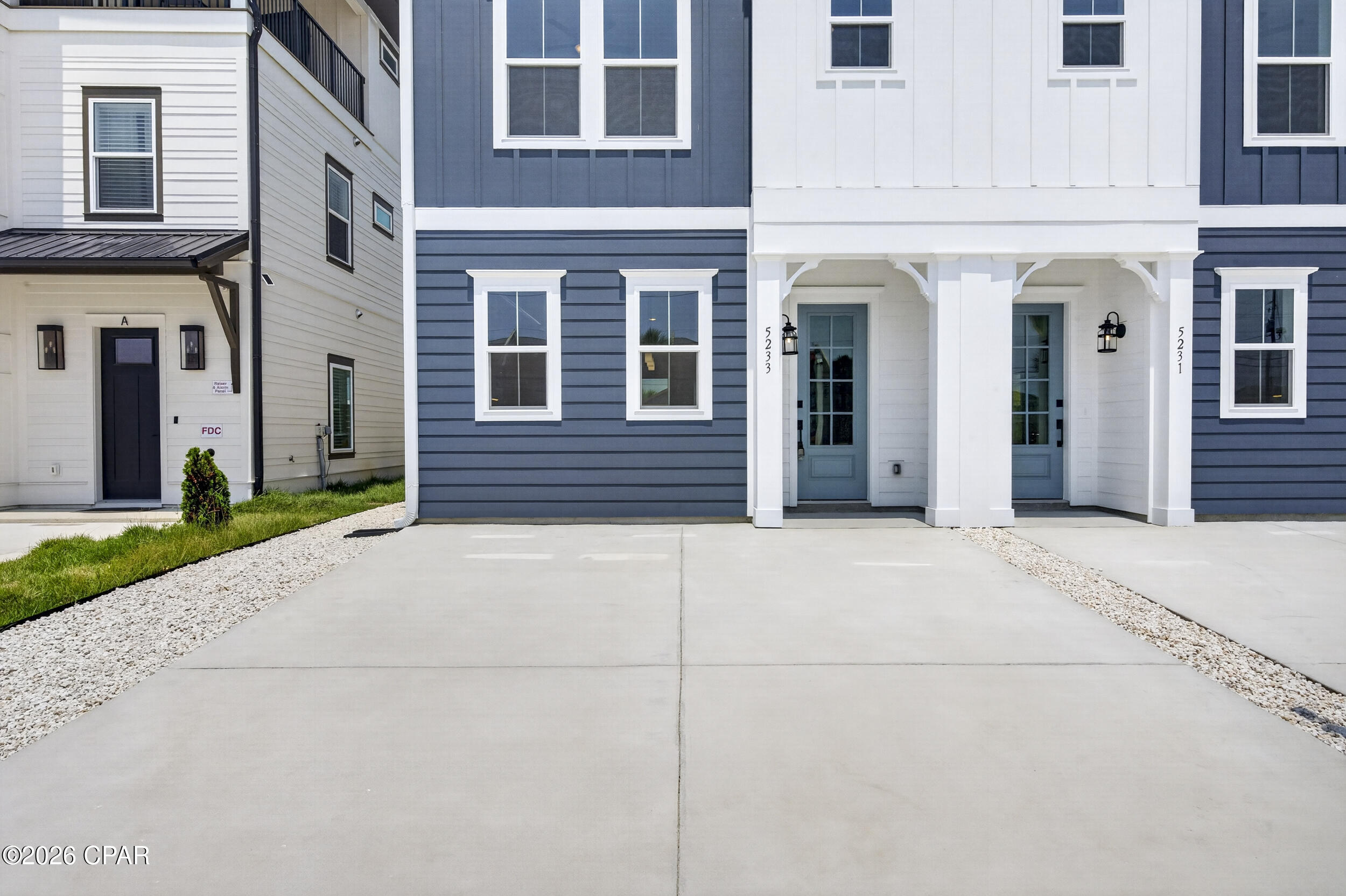 5233 Thomas Drive, Panama City Beach, FL 32408 thumbnail, photo 6 of 49
