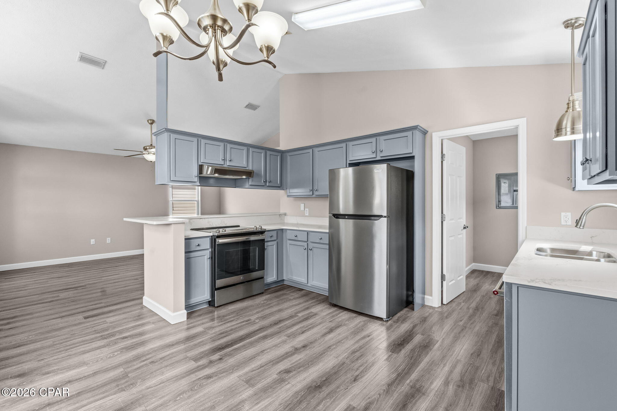 11716 Sand Castle Lane, Panama City Beach, FL 32407 thumbnail, photo 12 of 48
