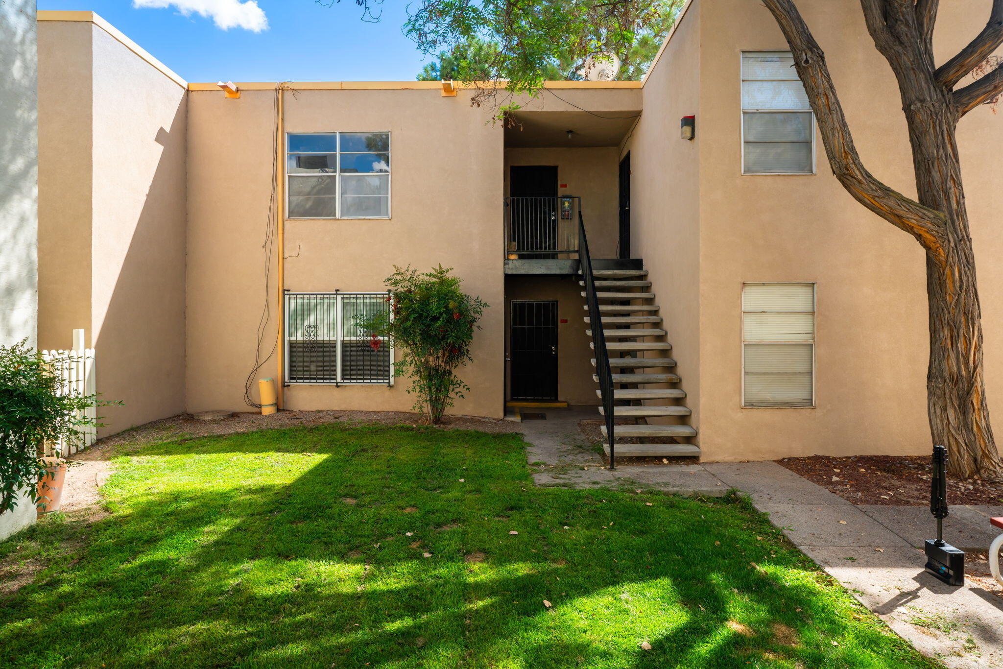 Photo 4 of Condo for sale at 2800 Vail Ave SE #UNIT 263, Albuquerque, NM 87106 | MLS# 1107950 | Listing updated on 2026-10-23