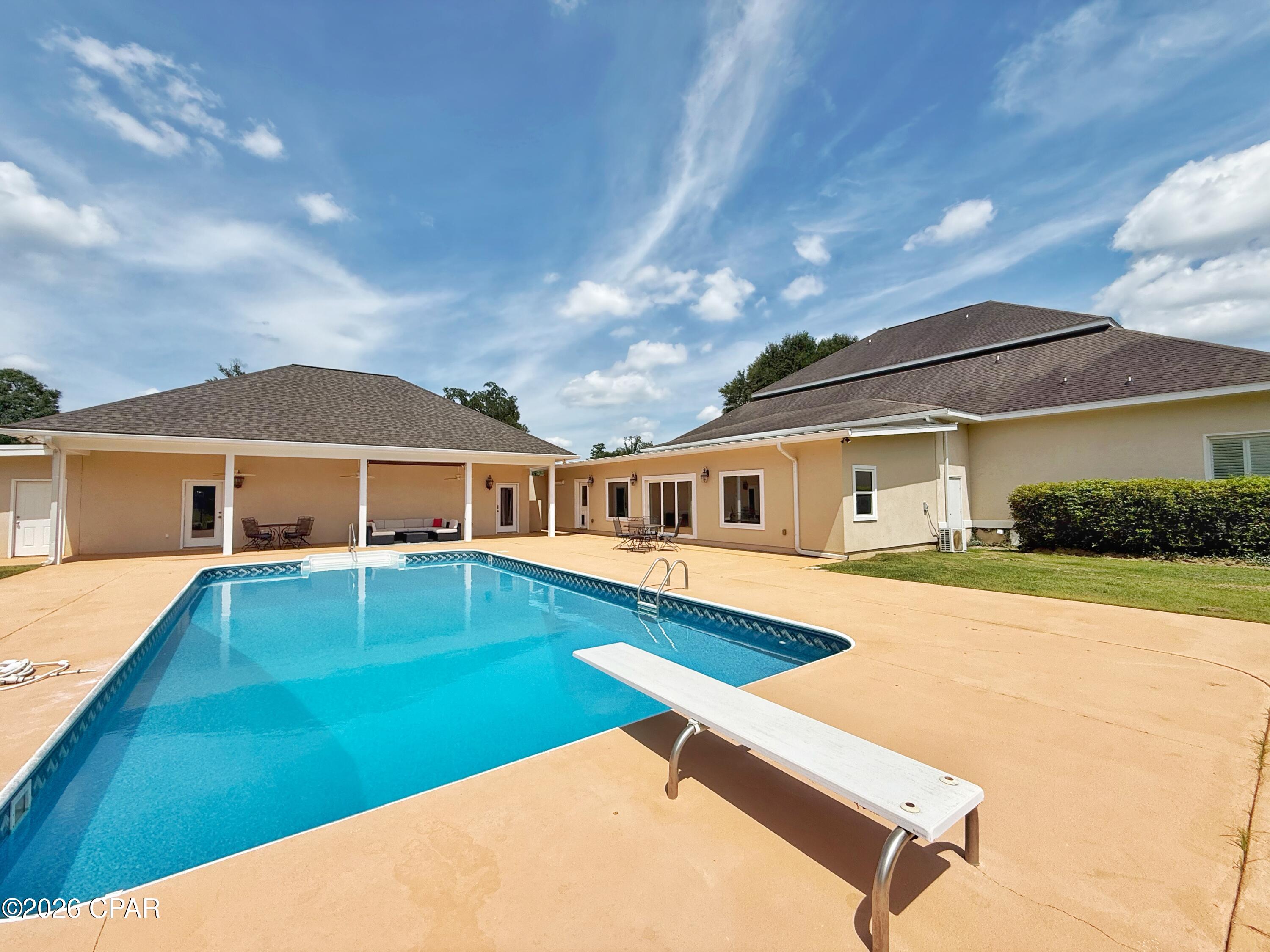 5th image of 4528 Red Oak, Marianna, FL 32446 | MLS# 793190