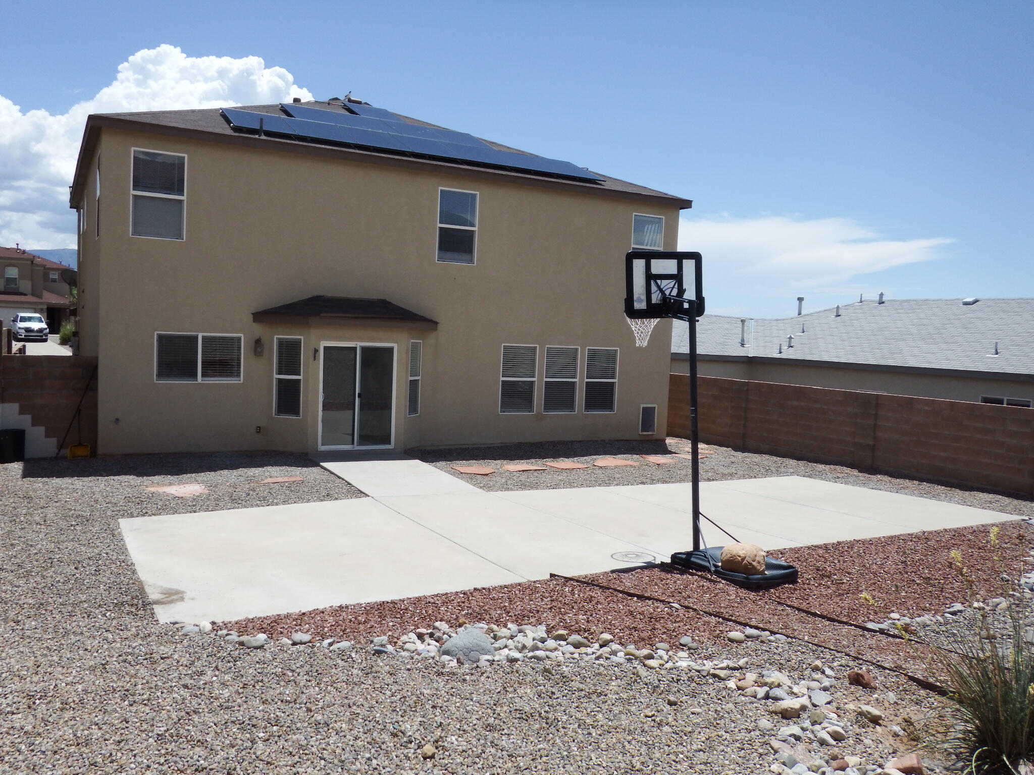 5317 Buckeye Court NE 