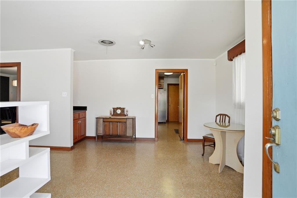 5th image of 38 Willow Dr, Gretna, LA 70053 | MLS# 2569358