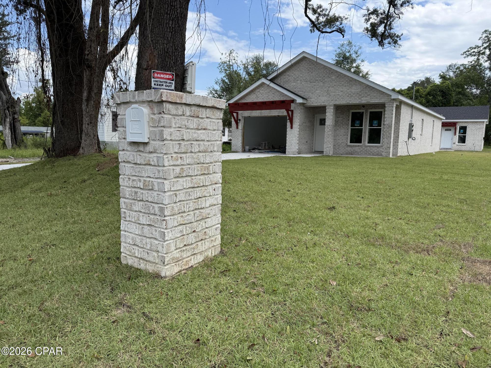 Photo 2 of Single family home for sale at 128 Central Ave, Panama City, FL 32401 | MLS# 793246 | Listing updated on 2026-09-18
