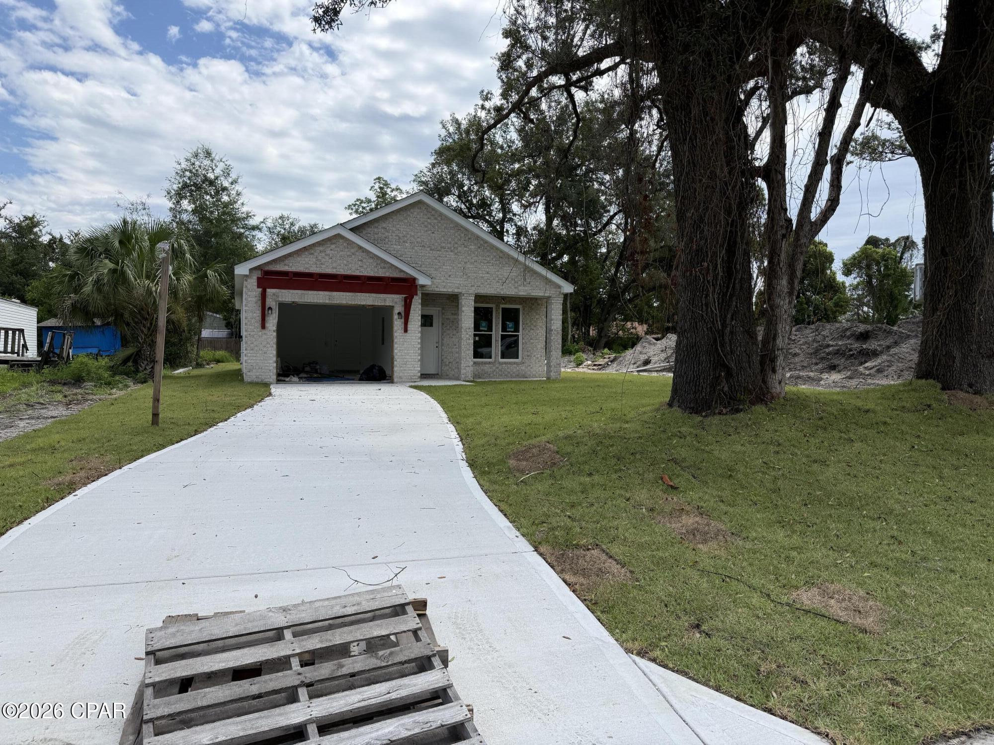 Photo 3 of Single family home for sale at 128 Central Ave, Panama City, FL 32401 | MLS# 793246 | Listing updated on 2026-09-18