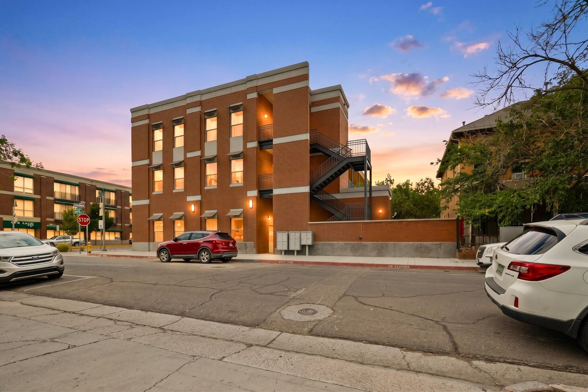 400 Central Avenue SE 301 