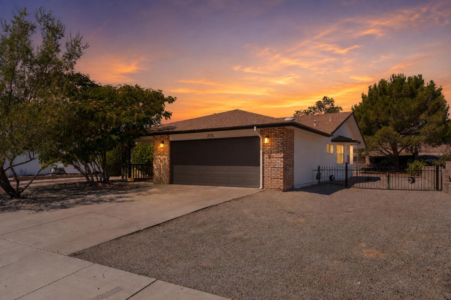Photo 1 of Sale Pending at 2513 Twin Buttes Dr Ne, Rio Rancho, NM 87144 | MLS# 1108113 | Listing updated on 2026-09-15