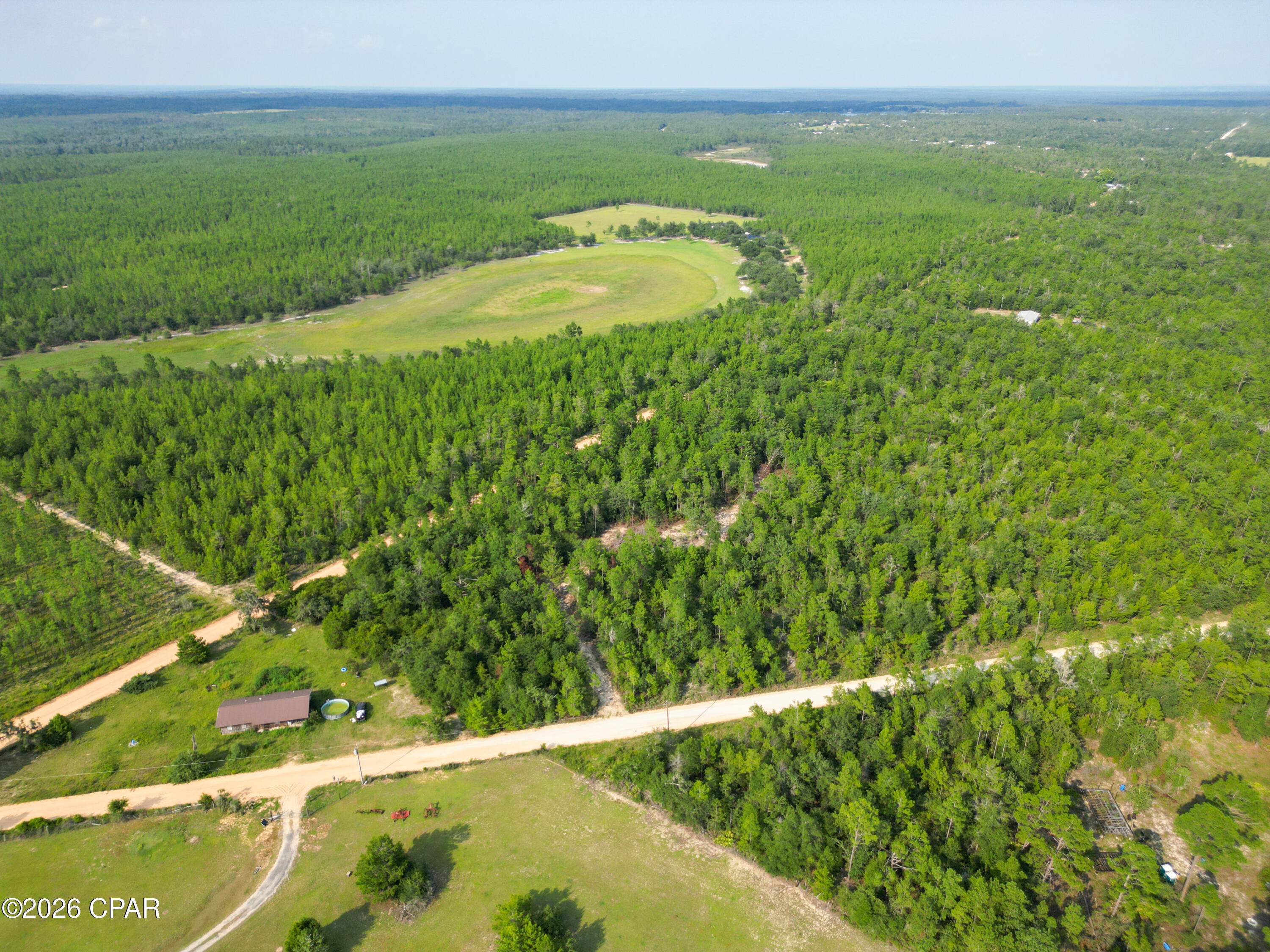 3rd image of 24995 Nw Toole Rd, Fountain, FL 32438 | MLS# 793269