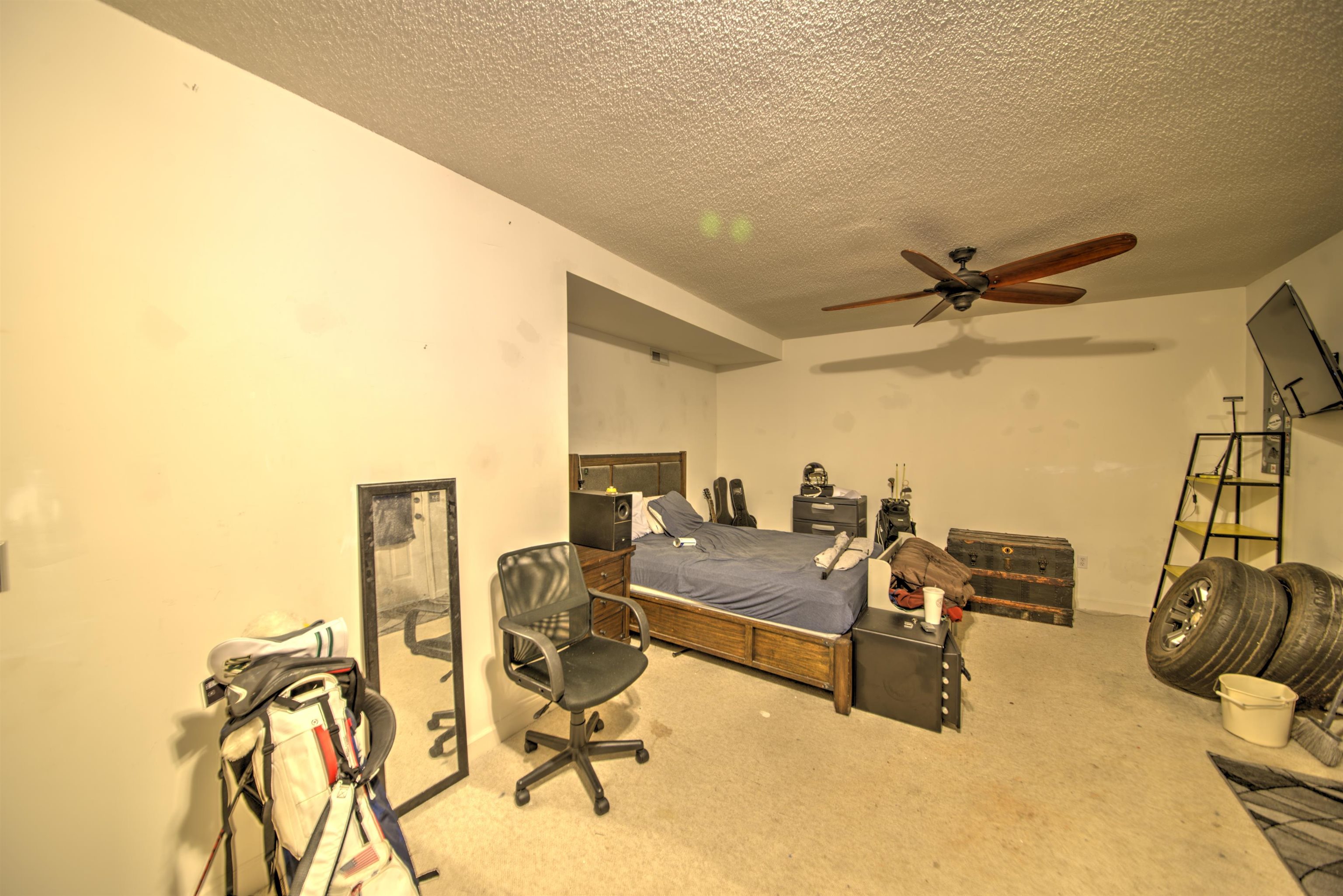 183 Idlewood Blvd