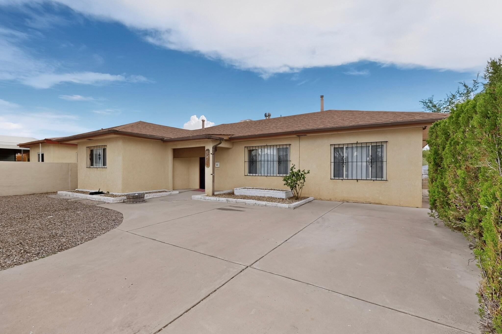 3rd image of 341 60Th St Nw, Albuquerque, NM 87105 | MLS# 1108157