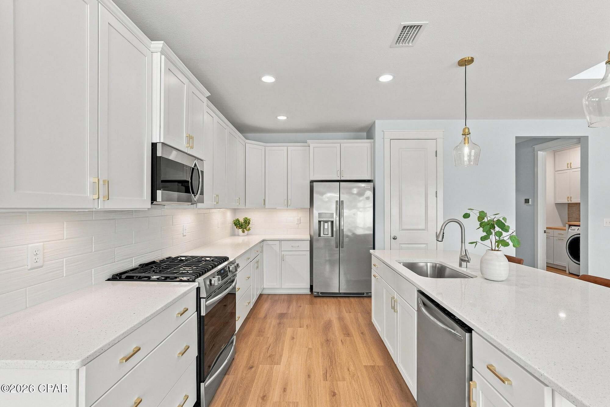 450 Locksley Drive, Panama City Beach, FL 32407 thumbnail, photo 14 of 56