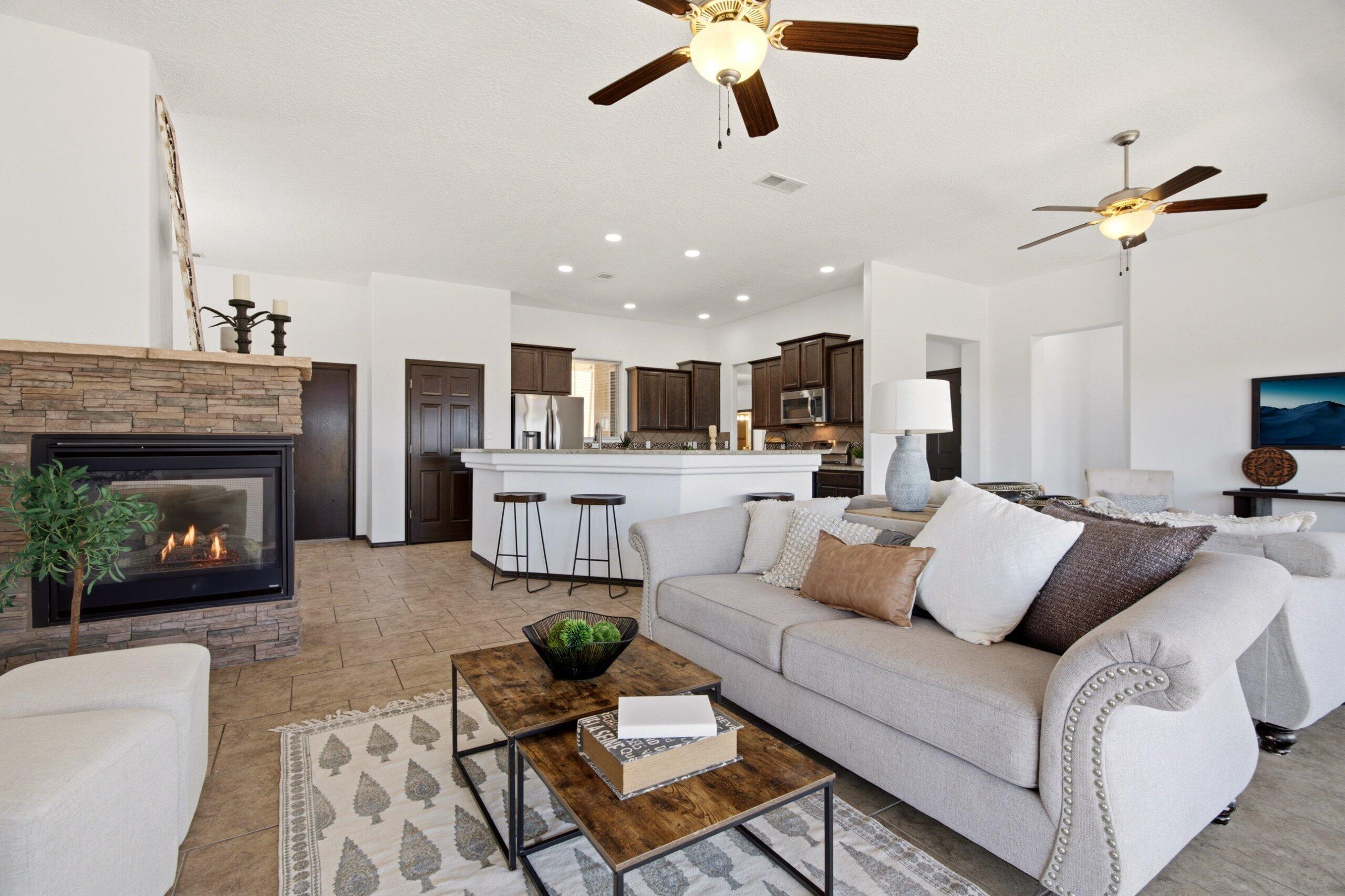 6102 Pecos Trail Drive NE 
