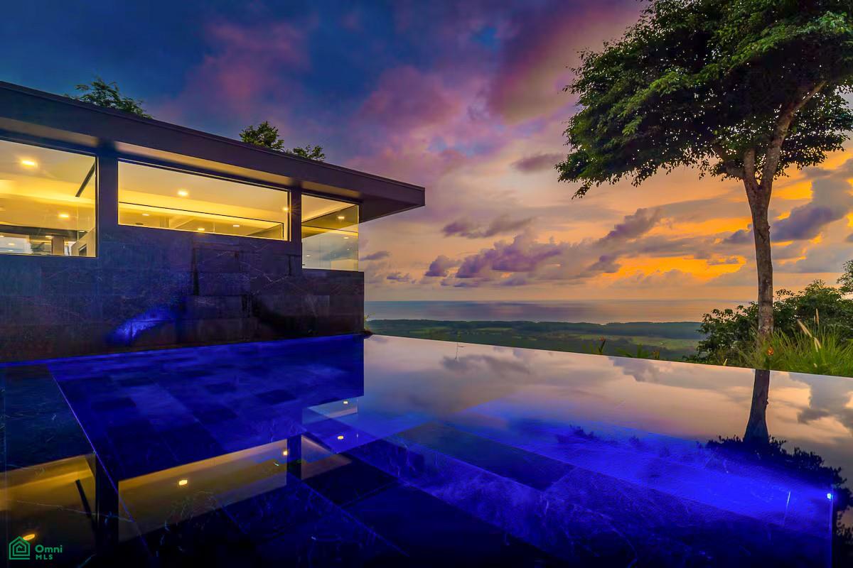 3 bed Single Family Homes For Sale in , Puntarenas - 1