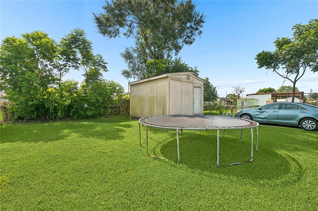 16th image of 21 Mason Dr, Gretna, LA 70053 | MLS# 2570204
