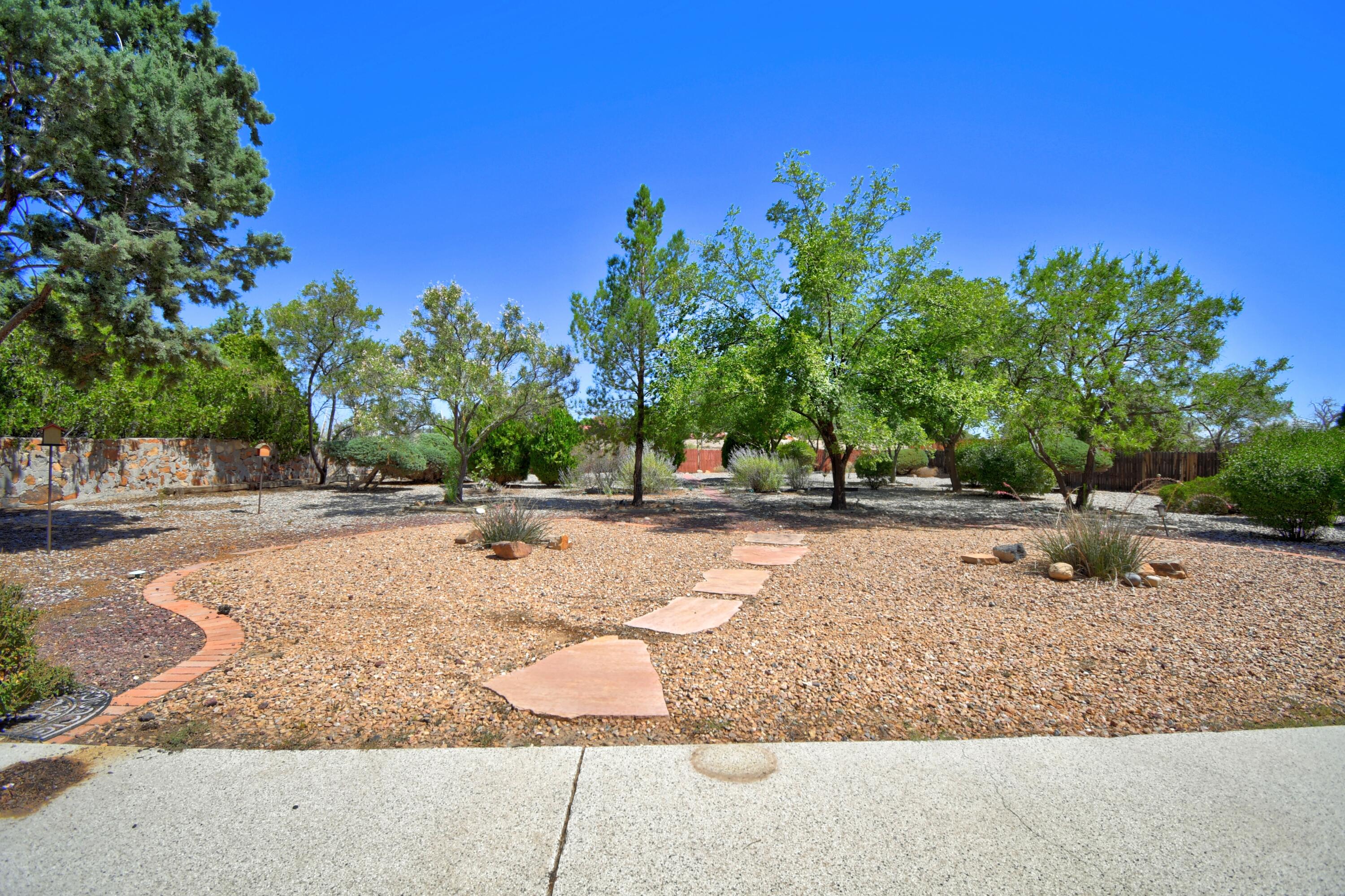3907 Saint Andrews Drive SE 