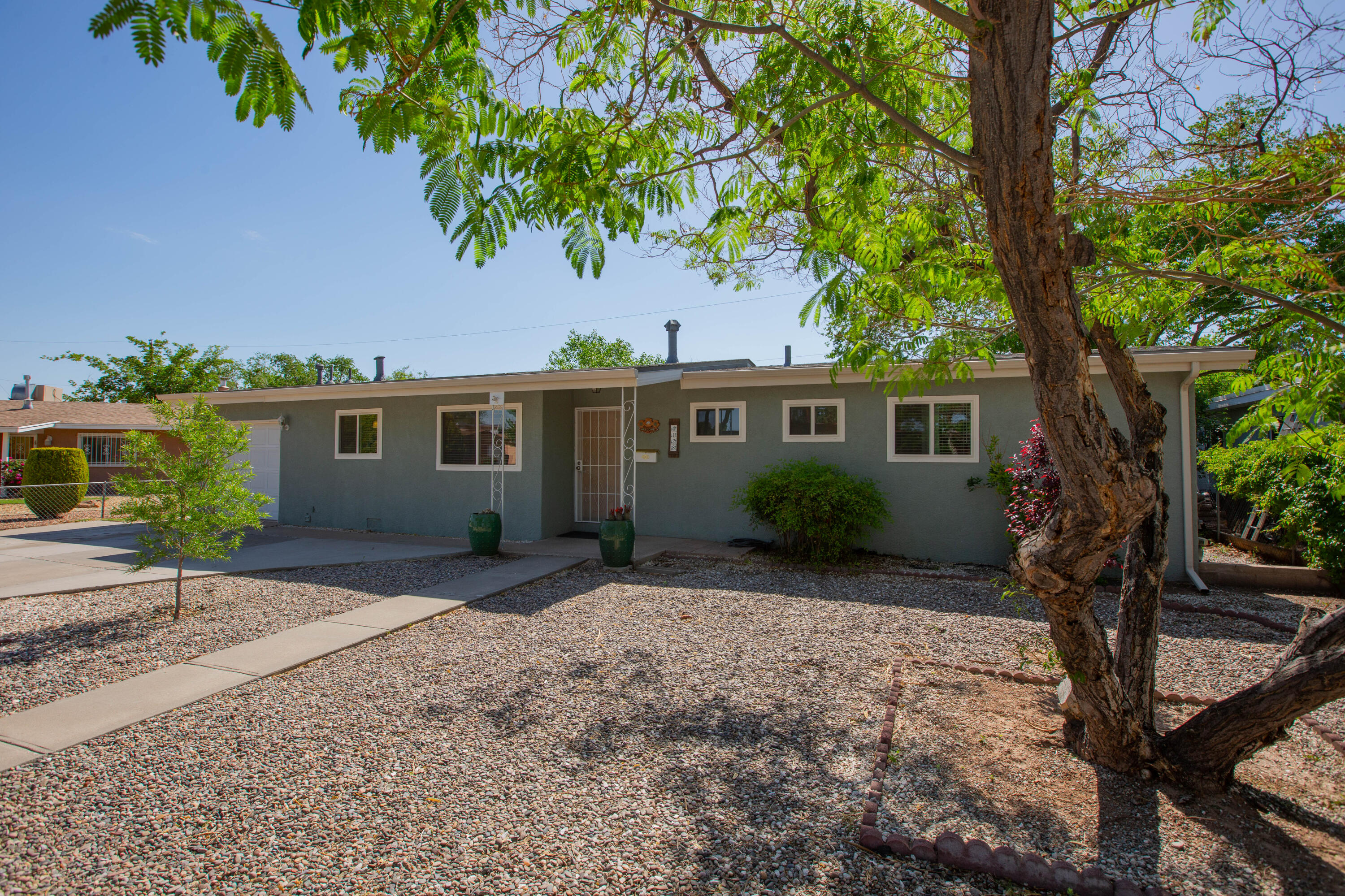 4128 Sunland Circle NW 