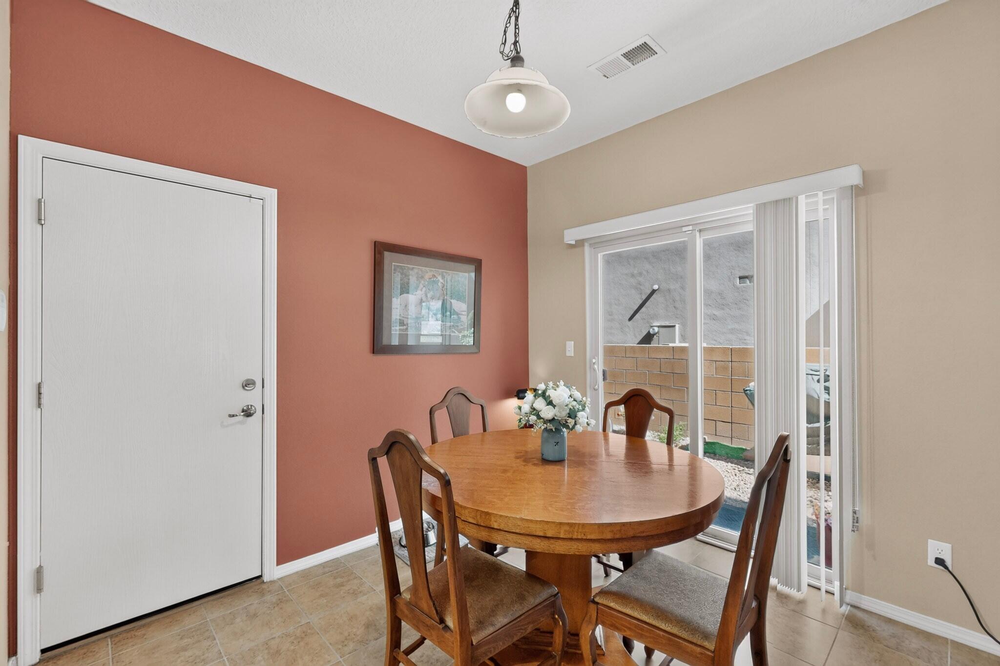 10808 Fort Point Lane NE 
