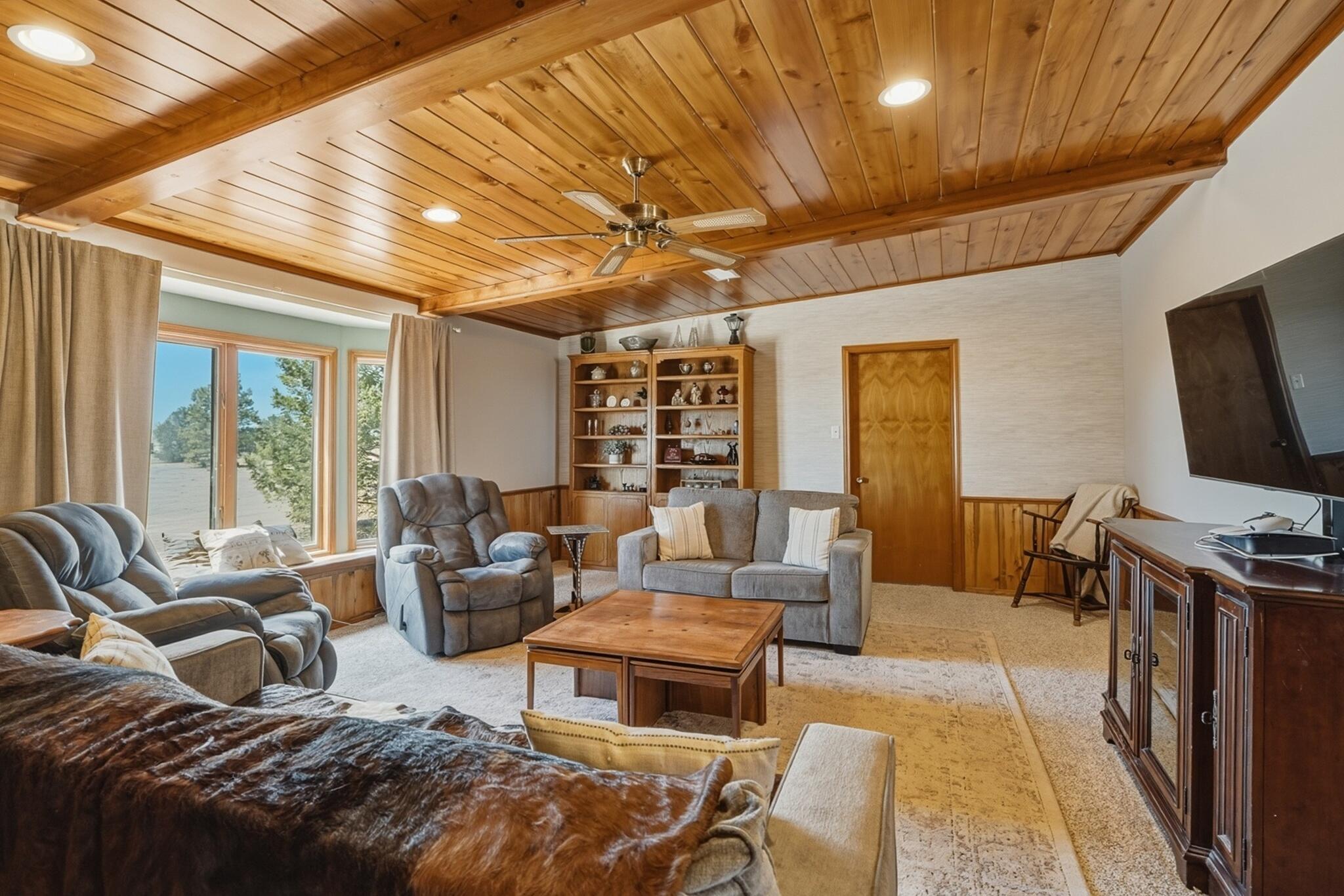image of 155 Rabbit Run Ct, Moriarty, NM 87035 | MLS# 1108370