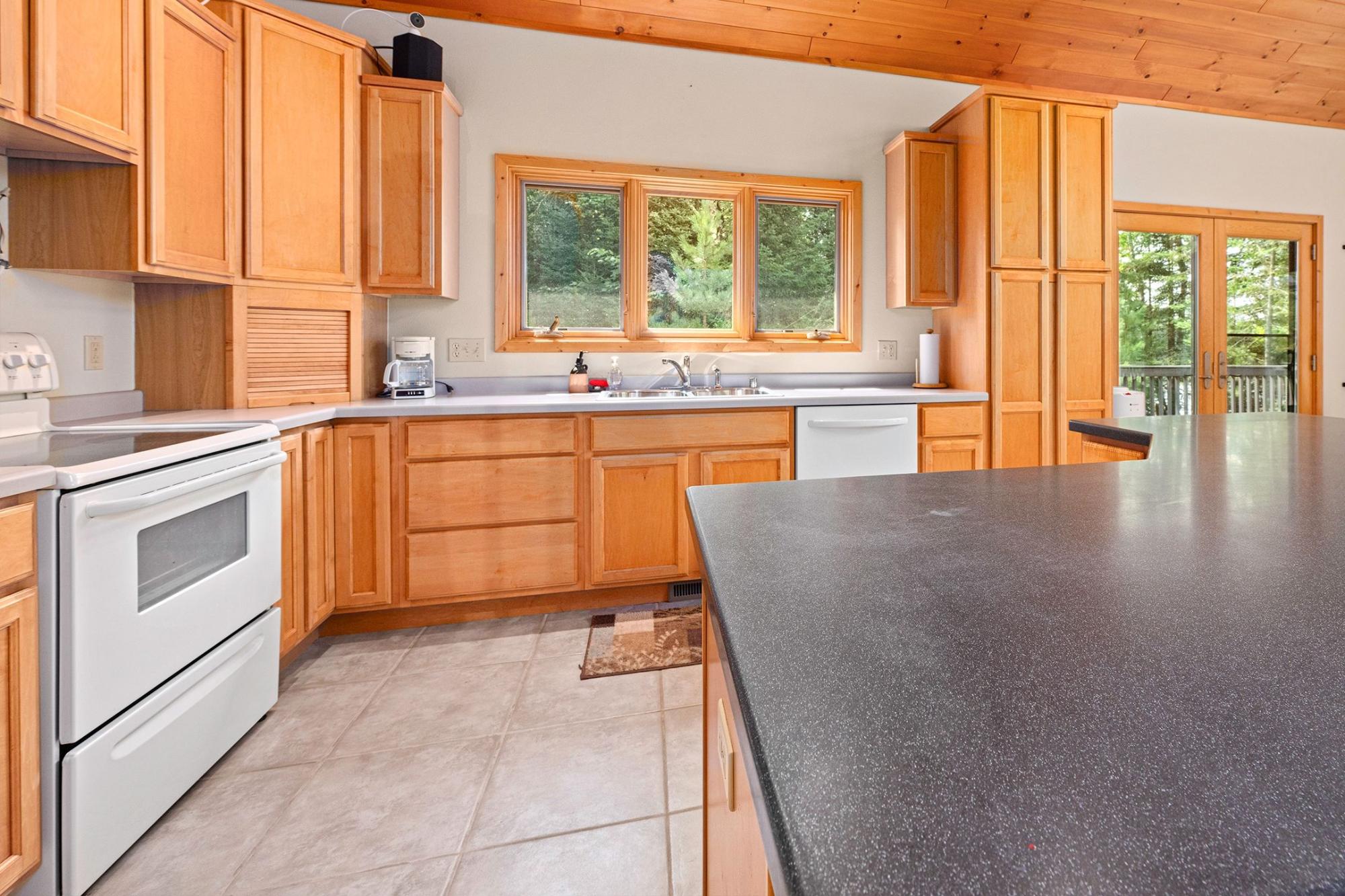 Lily Lake Property 1575 Maple Ridge Rd Photo 6