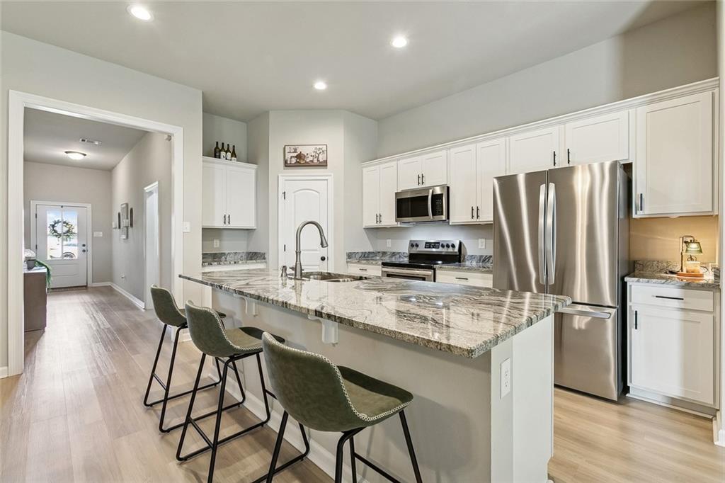 Photo 3 of Single family home for sale at 41498 Dothan Pl, Ponchatoula, LA 70454 | MLS# 2569973 | Listing updated on 2026-10-09