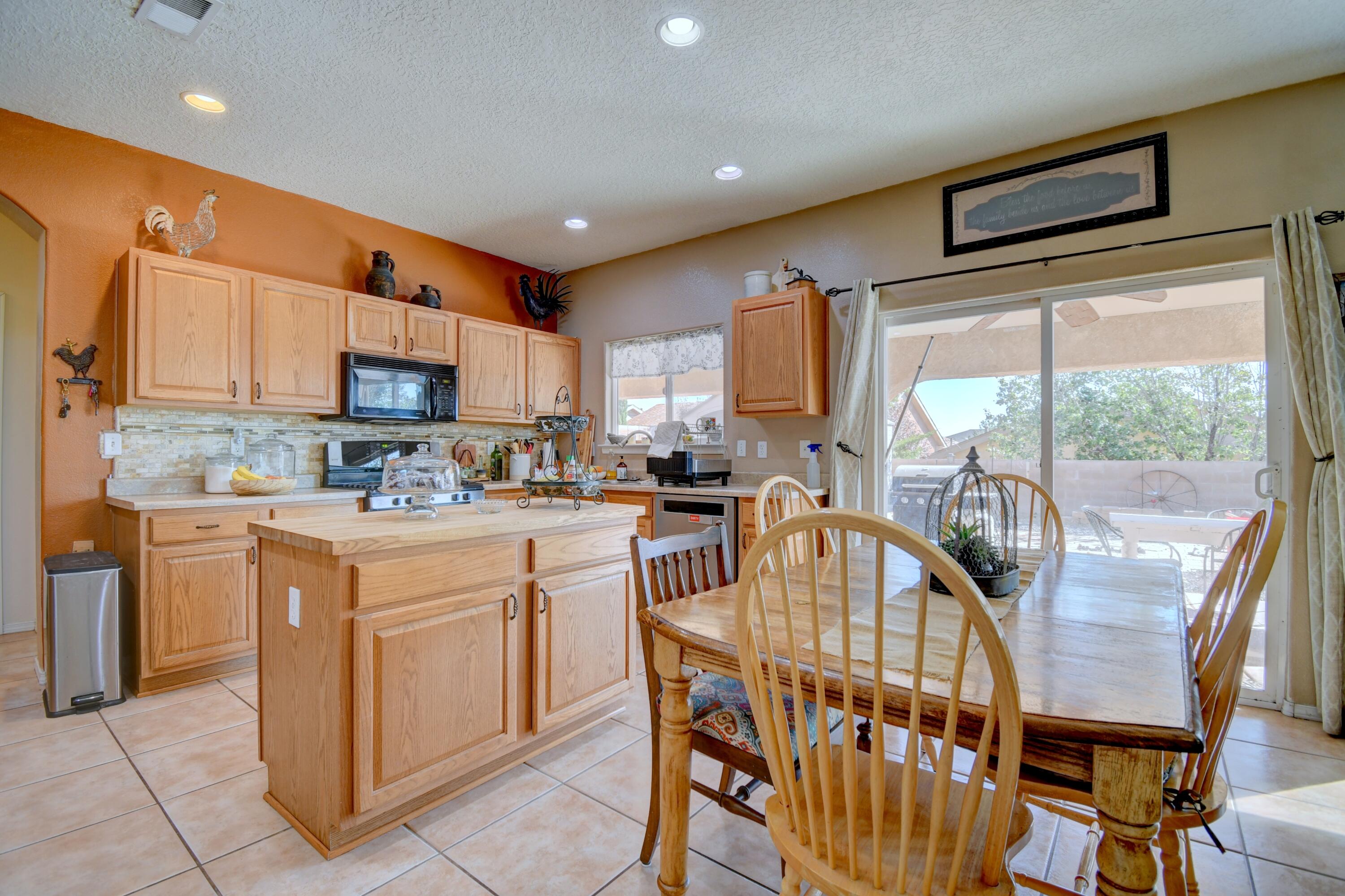 1180 Festival Road NW 