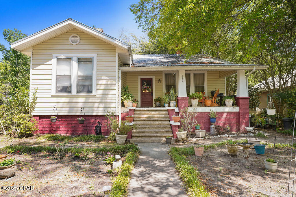 2nd image of 1324 Coggin Ave, Chipley, FL 32428 | MLS# 793484