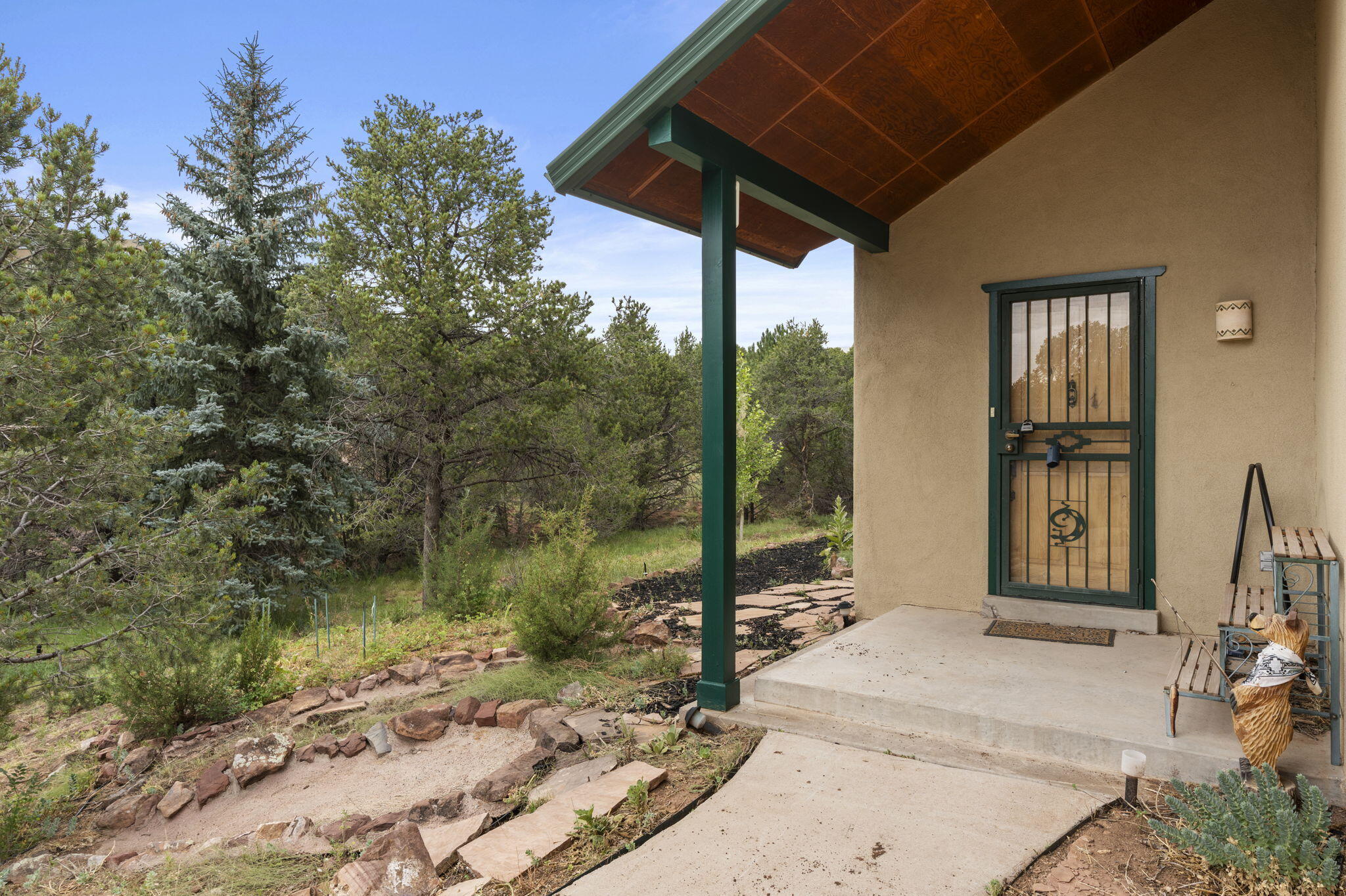 10 Howlin Wolf Trail 