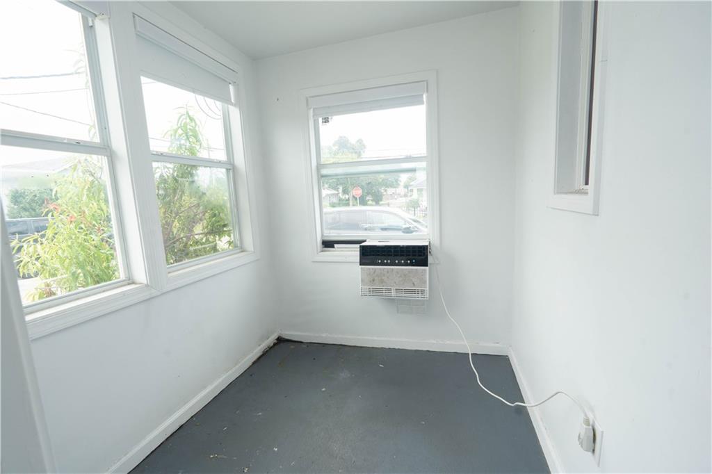 Photo 2 of Single family home for sale at 2925 Hollygrove St, New Orleans, LA 70118 | MLS# 2570122 | Listing updated on 2026-09-12