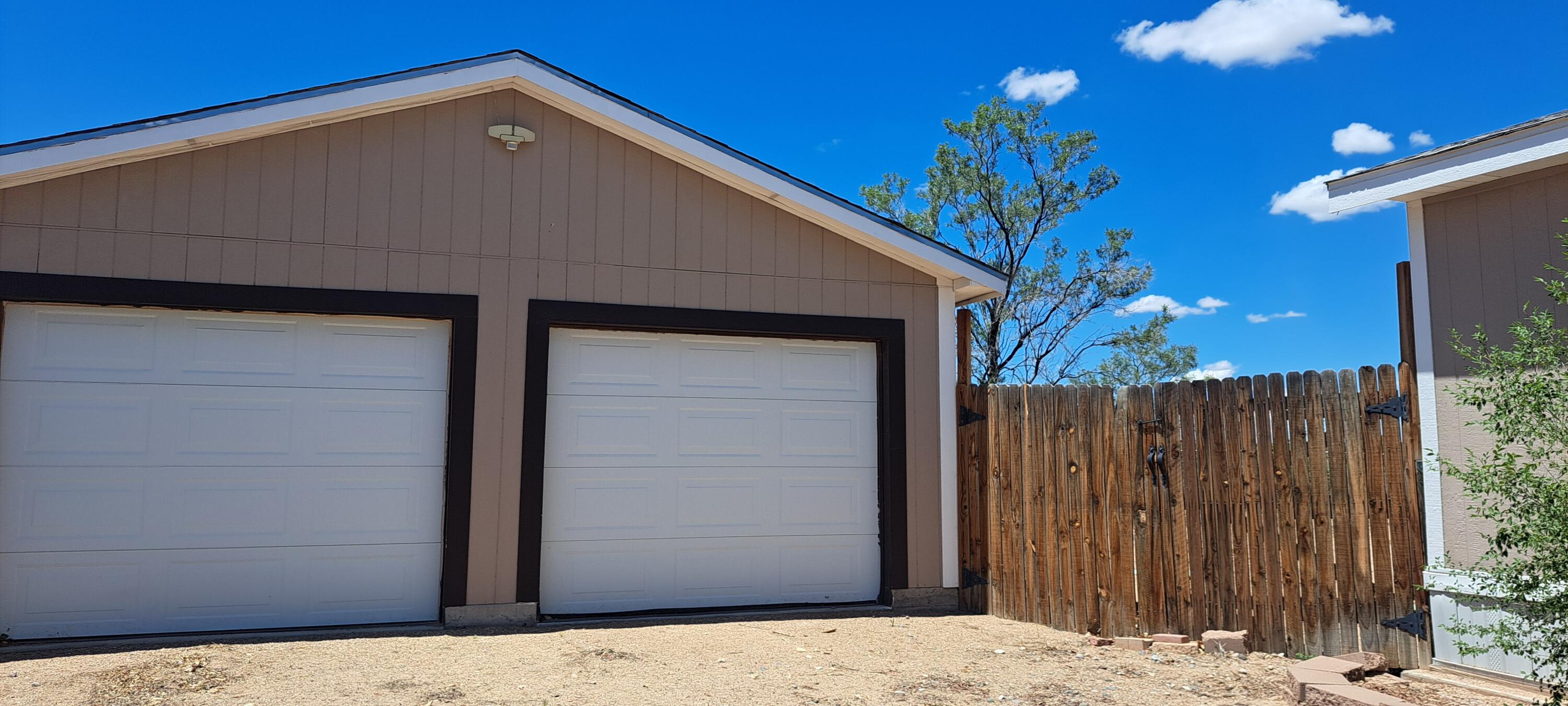 1st image of 1205 10th St Nw, Rio Rancho, NM 87124 | MLS# 1108544
